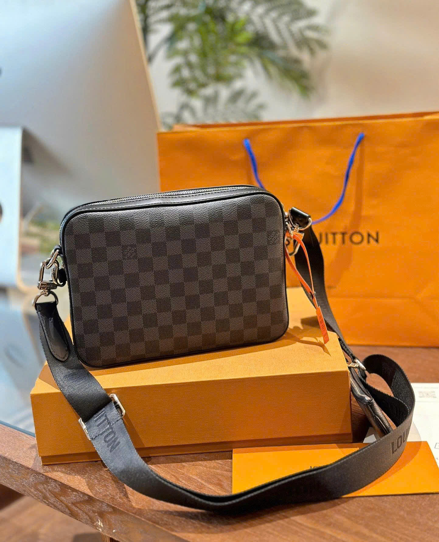 Túi nam đeo chéo Trio Messenger Bag 