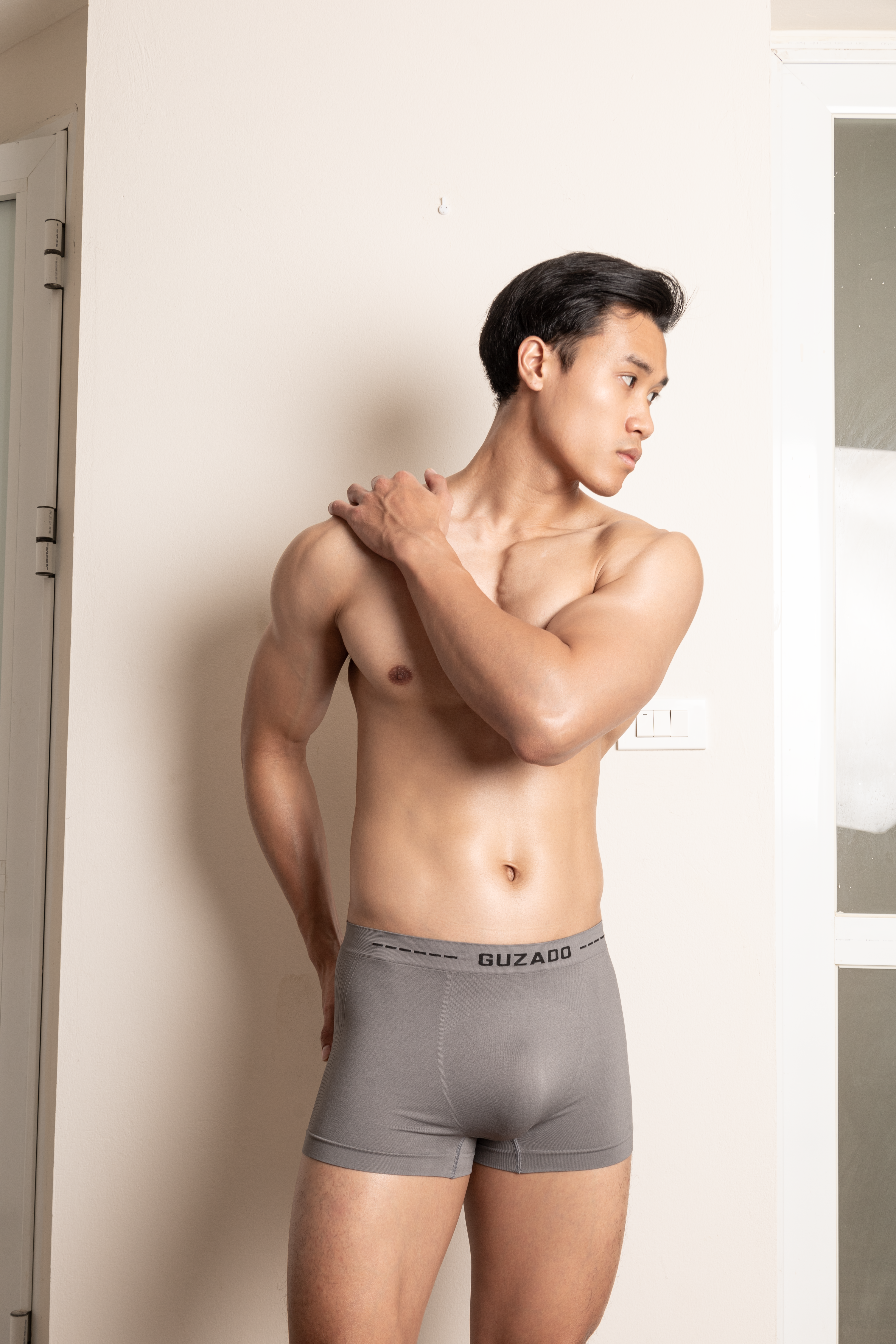 Quần Boxer Nam GUZADO Cạp Liền Dệt Không Đường May GBX04