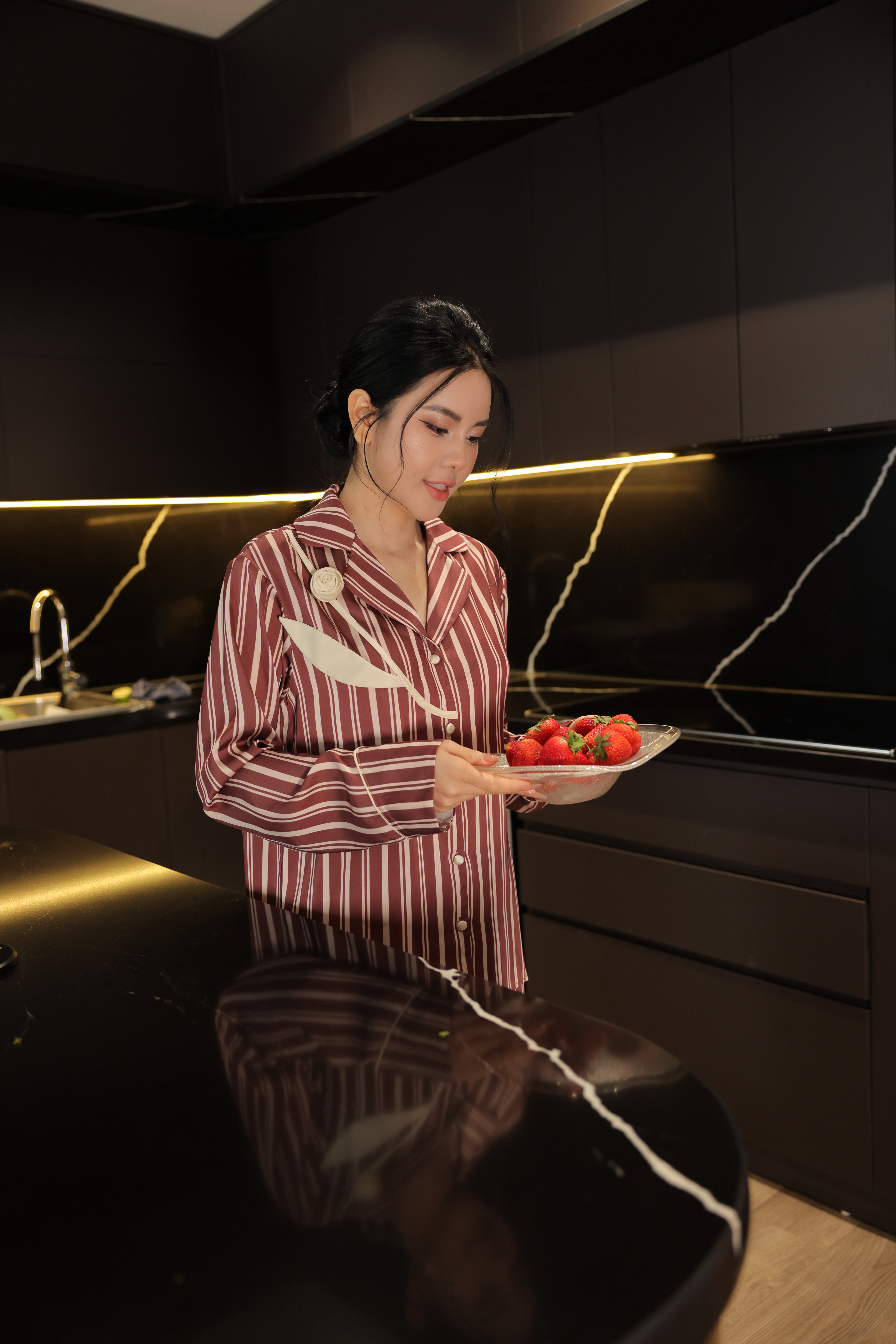 Bộ Lụa 𝑺𝒐𝒇𝒕 𝑯𝒐𝒖𝒓𝒔 áo dài tay, quần dài BN653_thumbnail_9