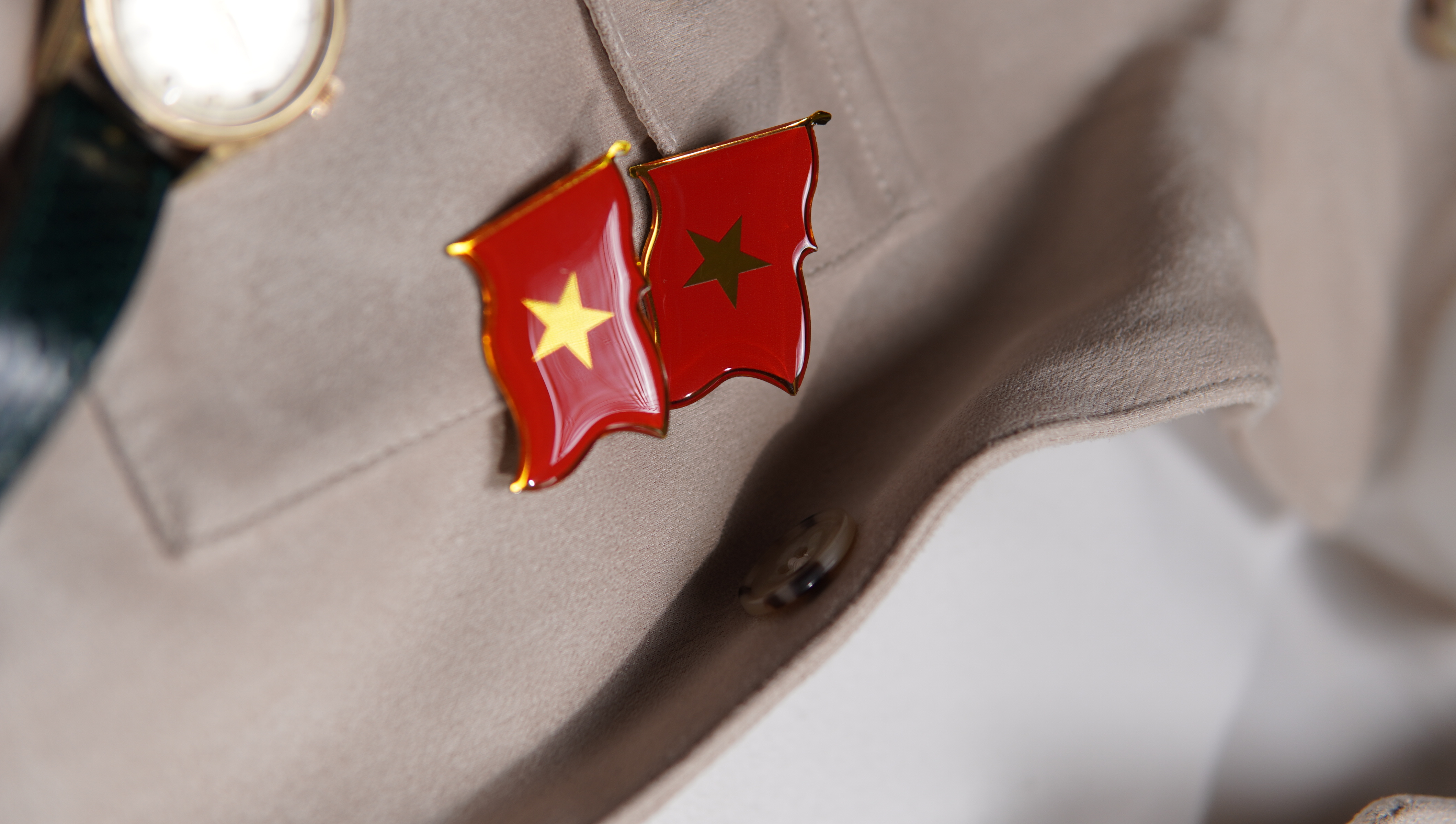 Ghim Cài Áo Việt Nam_thumbnail_3