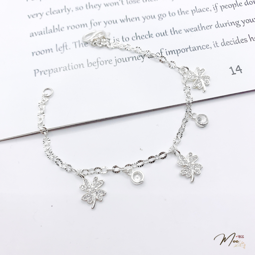 LT444 - Lắc tay cỏ 4 lá trái tim pha lê