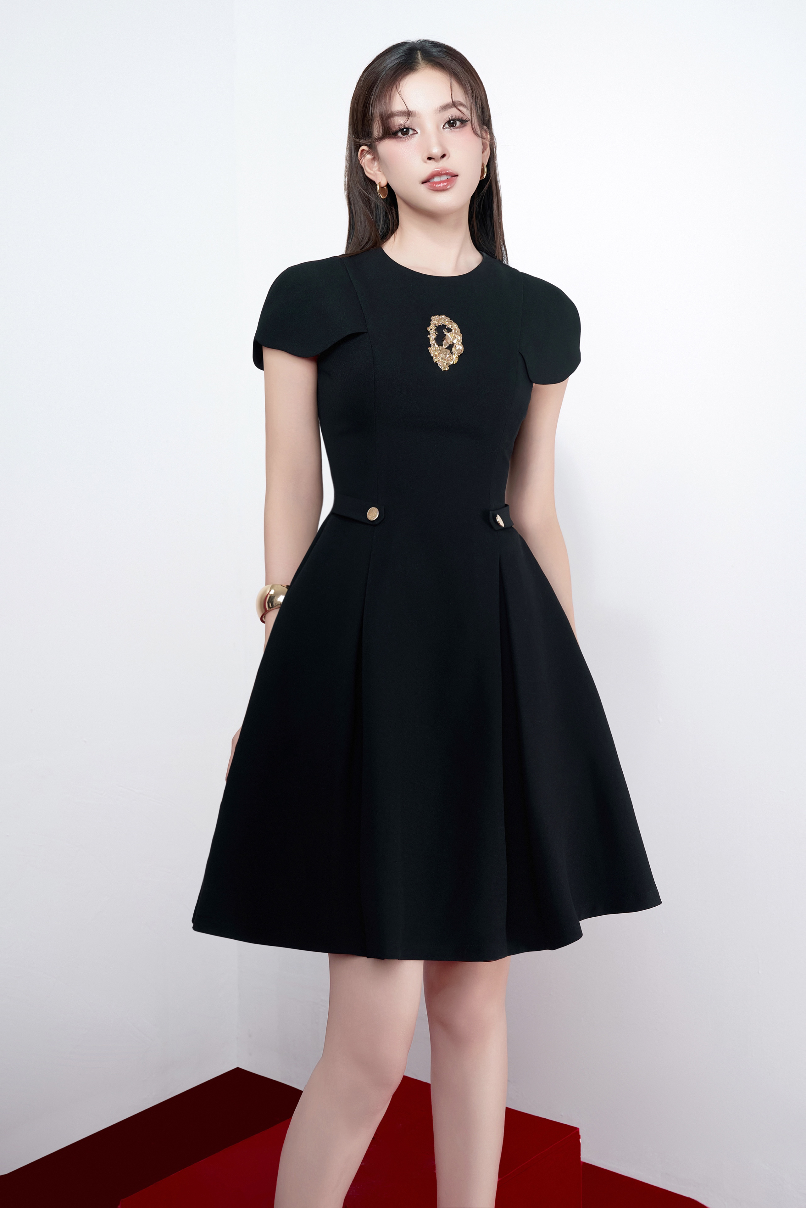 Black Jackie Dress_thumbnail_6