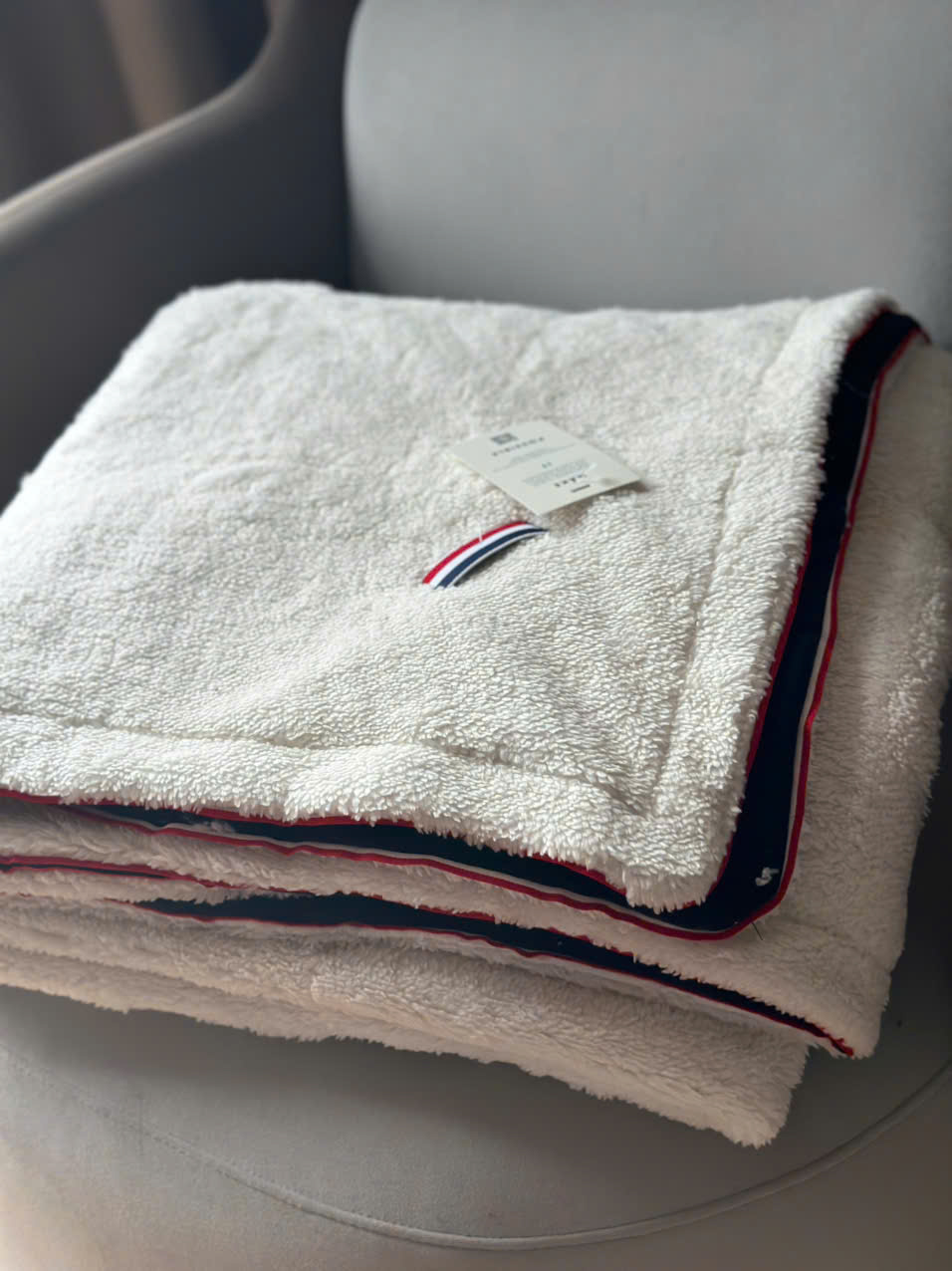 G635 CHĂN TOMMY_thumbnail_3