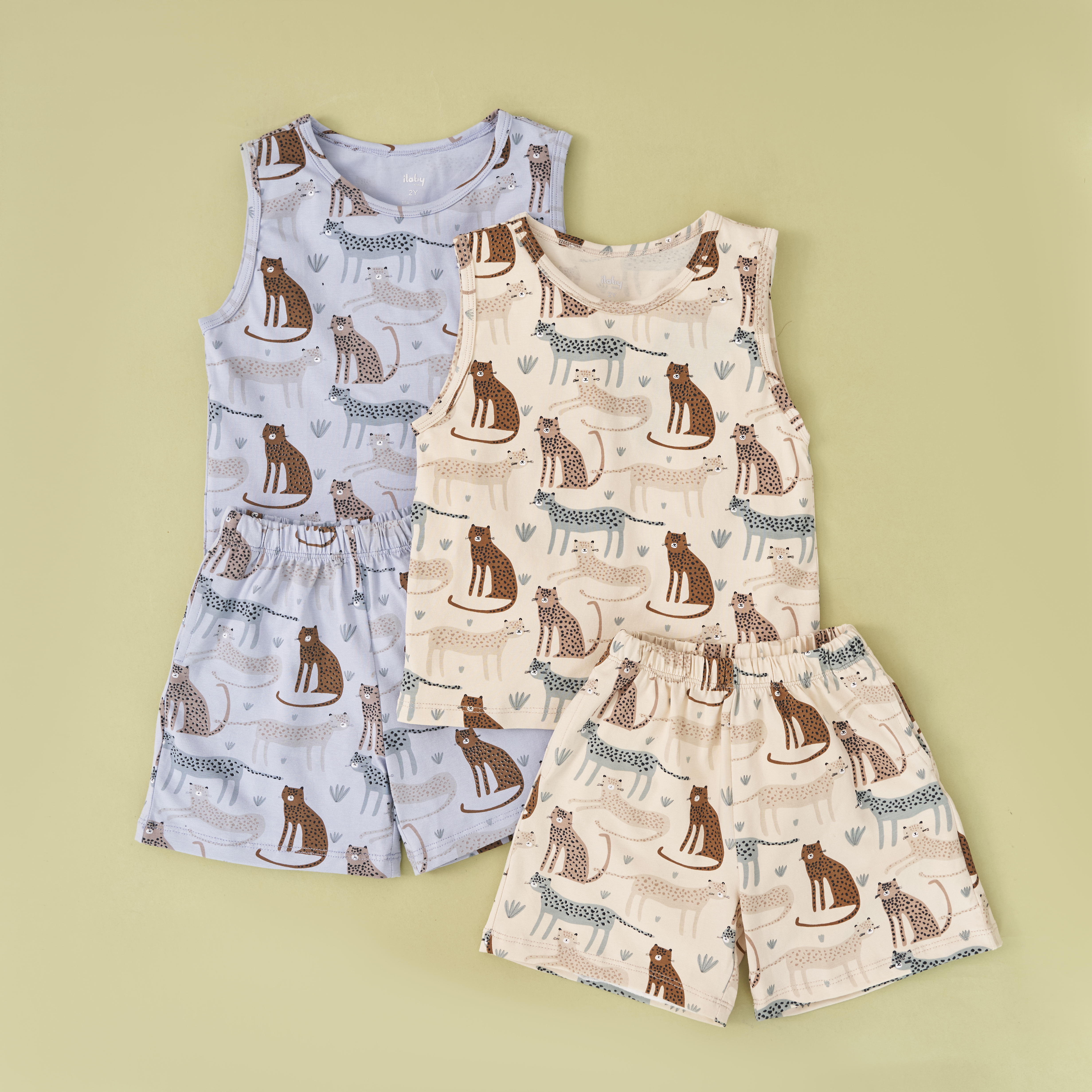 Bộ tank top họa tiết