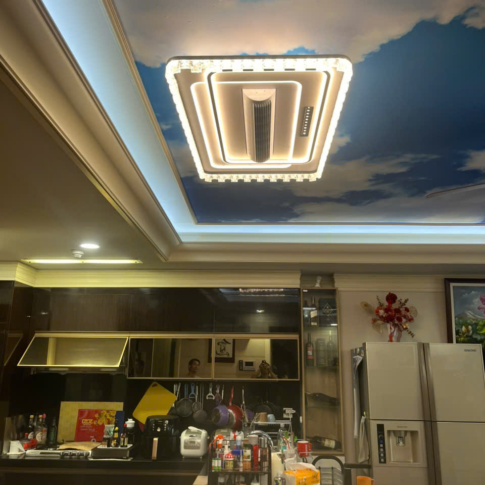 Có nên lắp đèn quạt trần không cánh cho khu vực phòng bếp, ban công