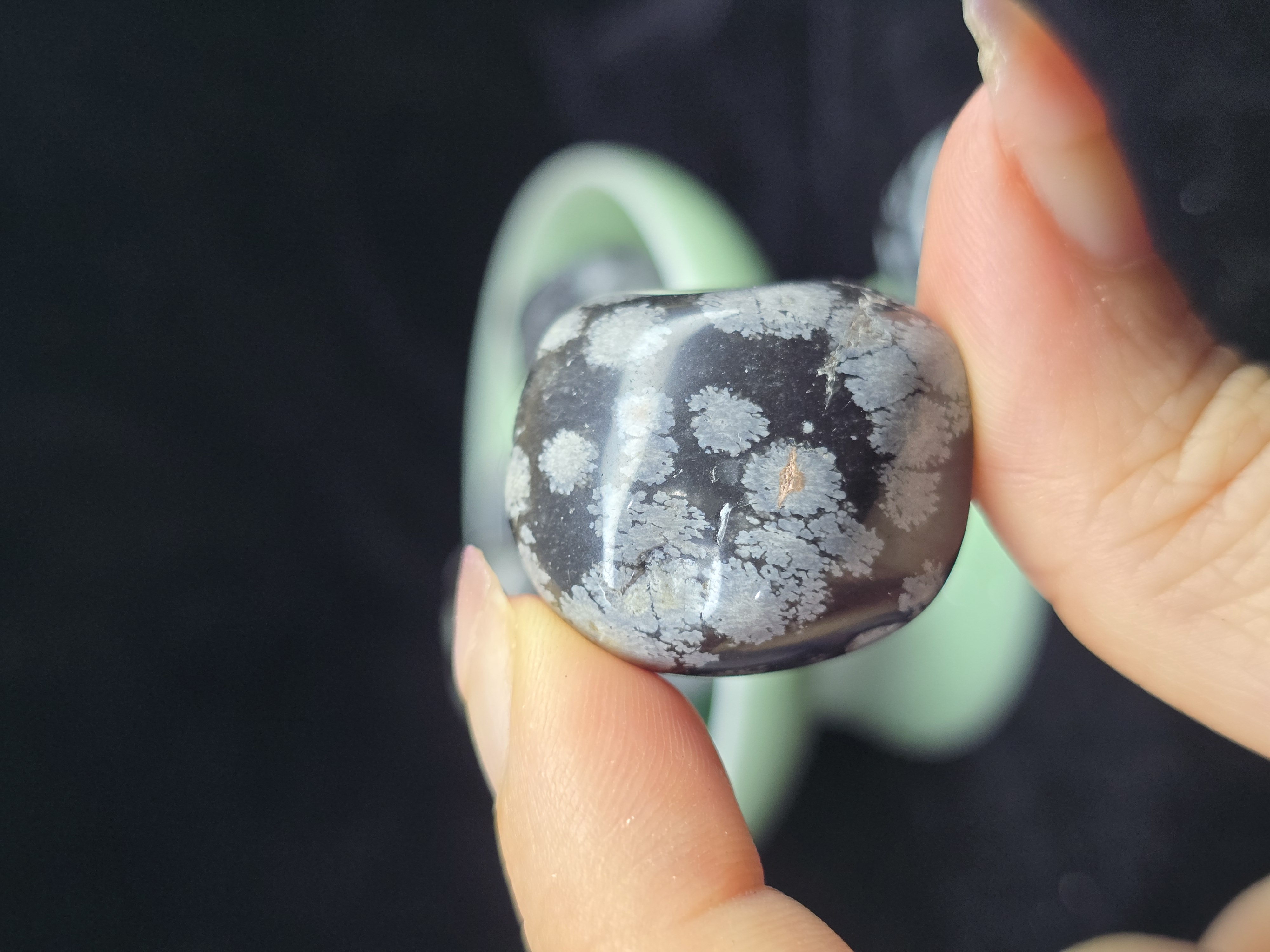 Đá cuội đã mài bóng / Tumbled Snowflake Obsidian Hoa Tuyết size 2 - 3 cm/viên_thumbnail_2