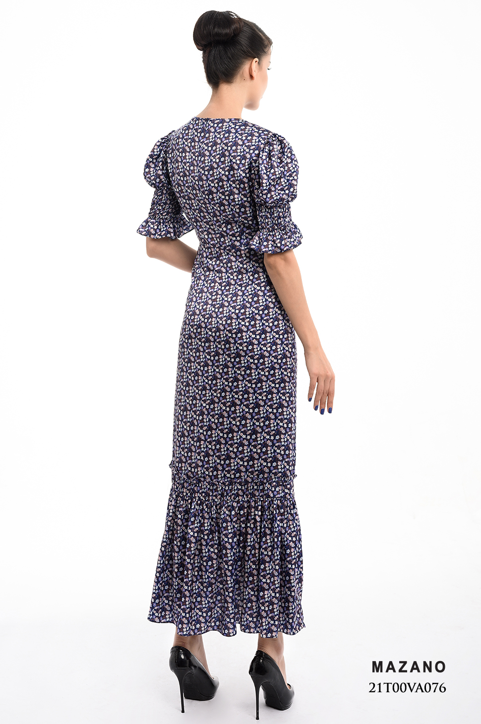 Đầm họa tiết chân xòe cách điệu_thumbnail_3