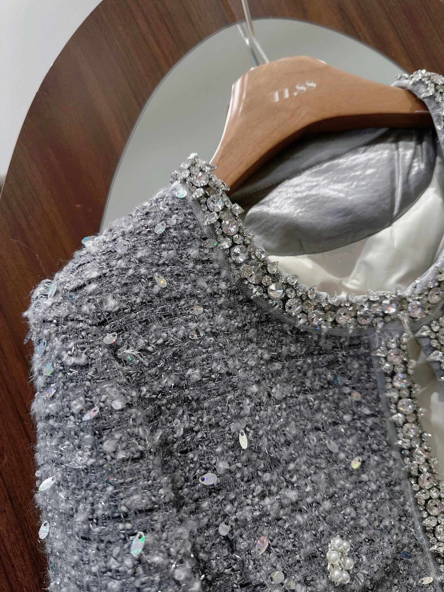 Áo dạ bling Ghi viền đá - V79_thumbnail_3