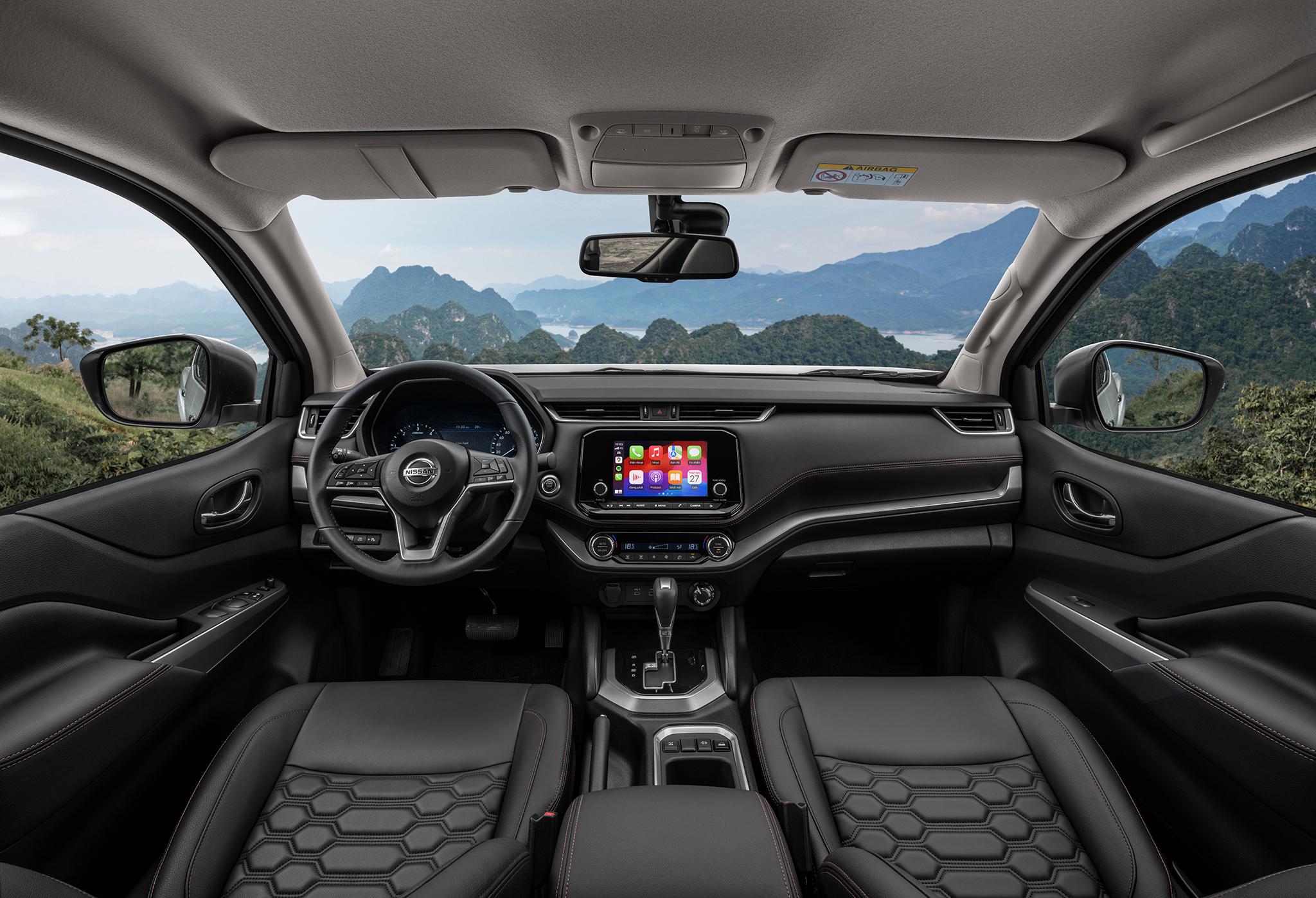 Nissan Navara PRO-4X_thumbnail_9