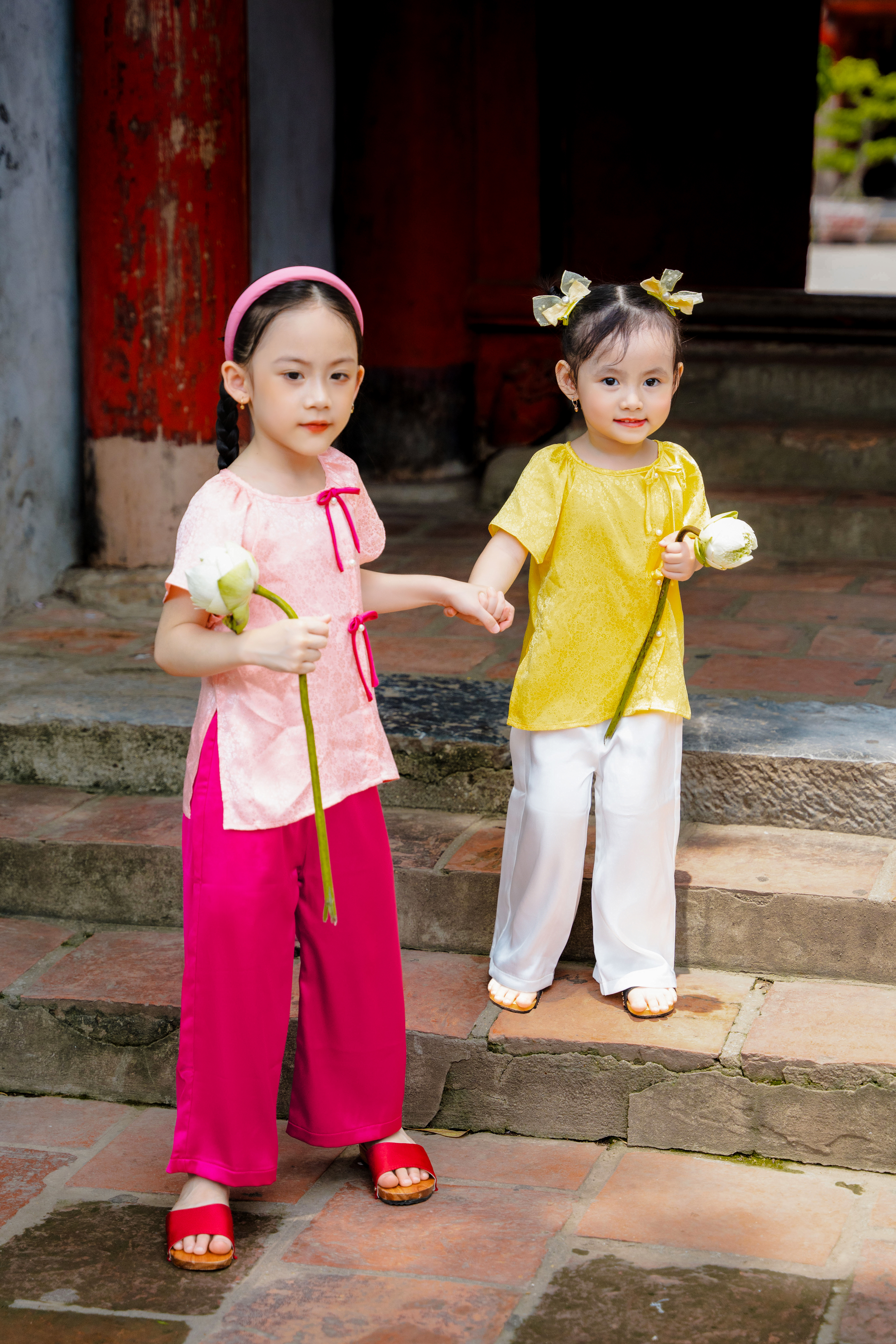 Quần lụa dài bé gái_thumbnail_4