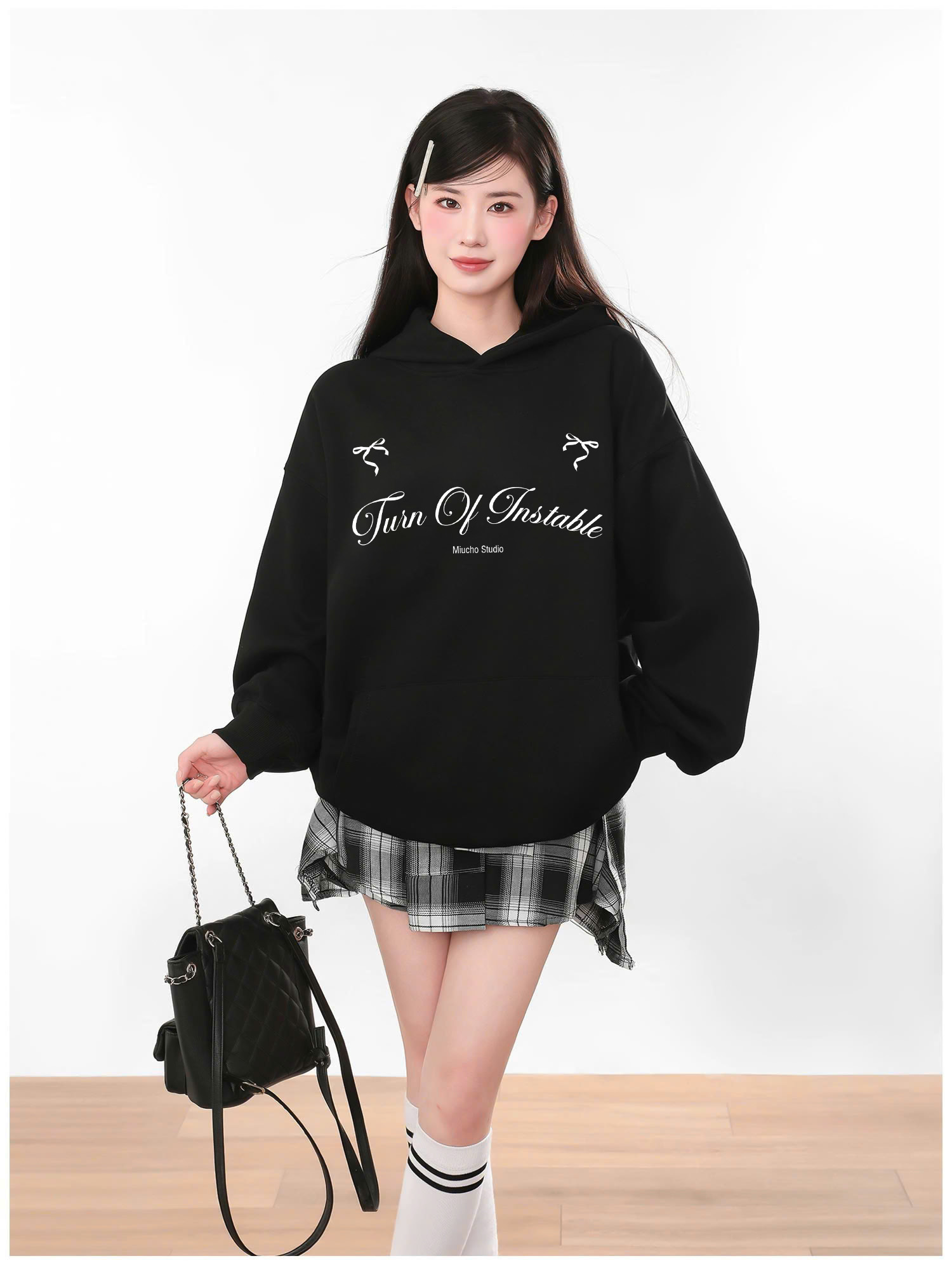 Áo hoodie nữ form rộng local brand HDD1621 Miucho vải nỉ chân cua dày dặn mũ tròn in typography_thumbnail_5