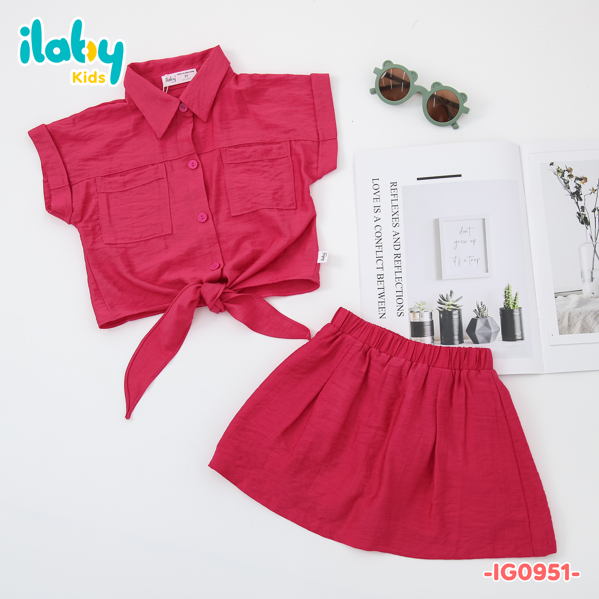 Set áo sơ mi buộc tà chân váy ngắn_thumbnail_1