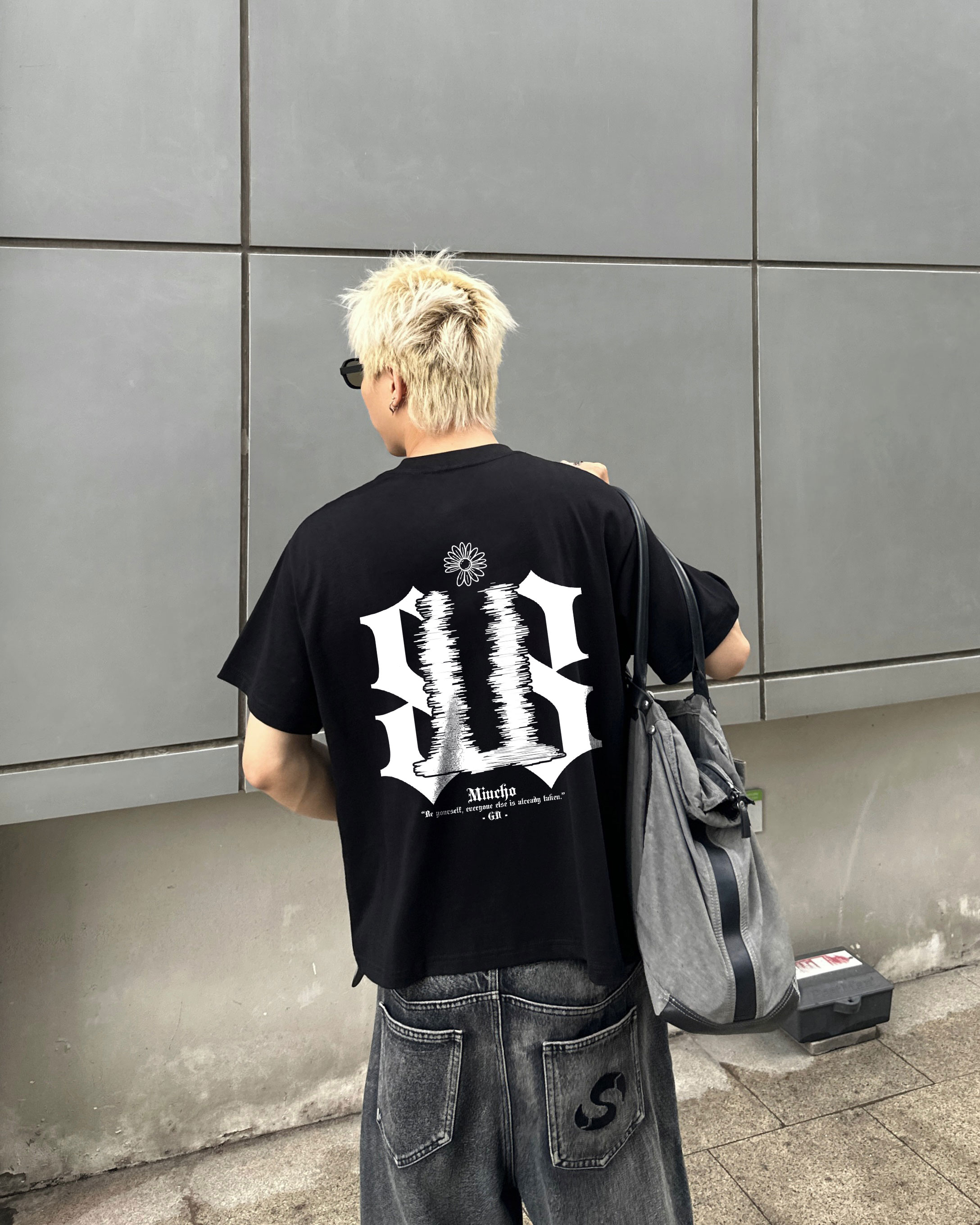 Áo phông boxy 2308 Miucho Club chất vải cotton 2 chiều cao cấp basic unisex in mix_thumbnail_2