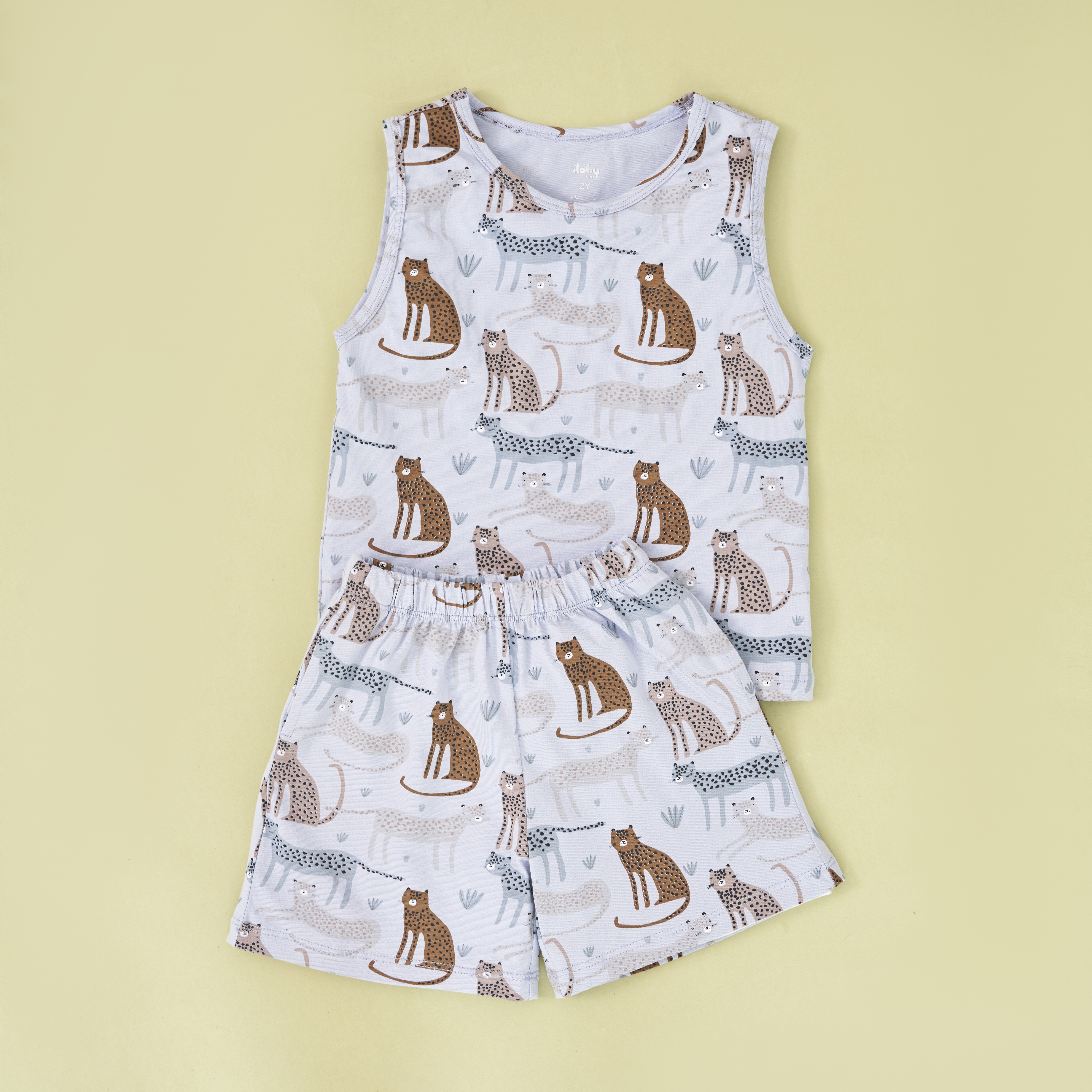 Bộ tank top họa tiết