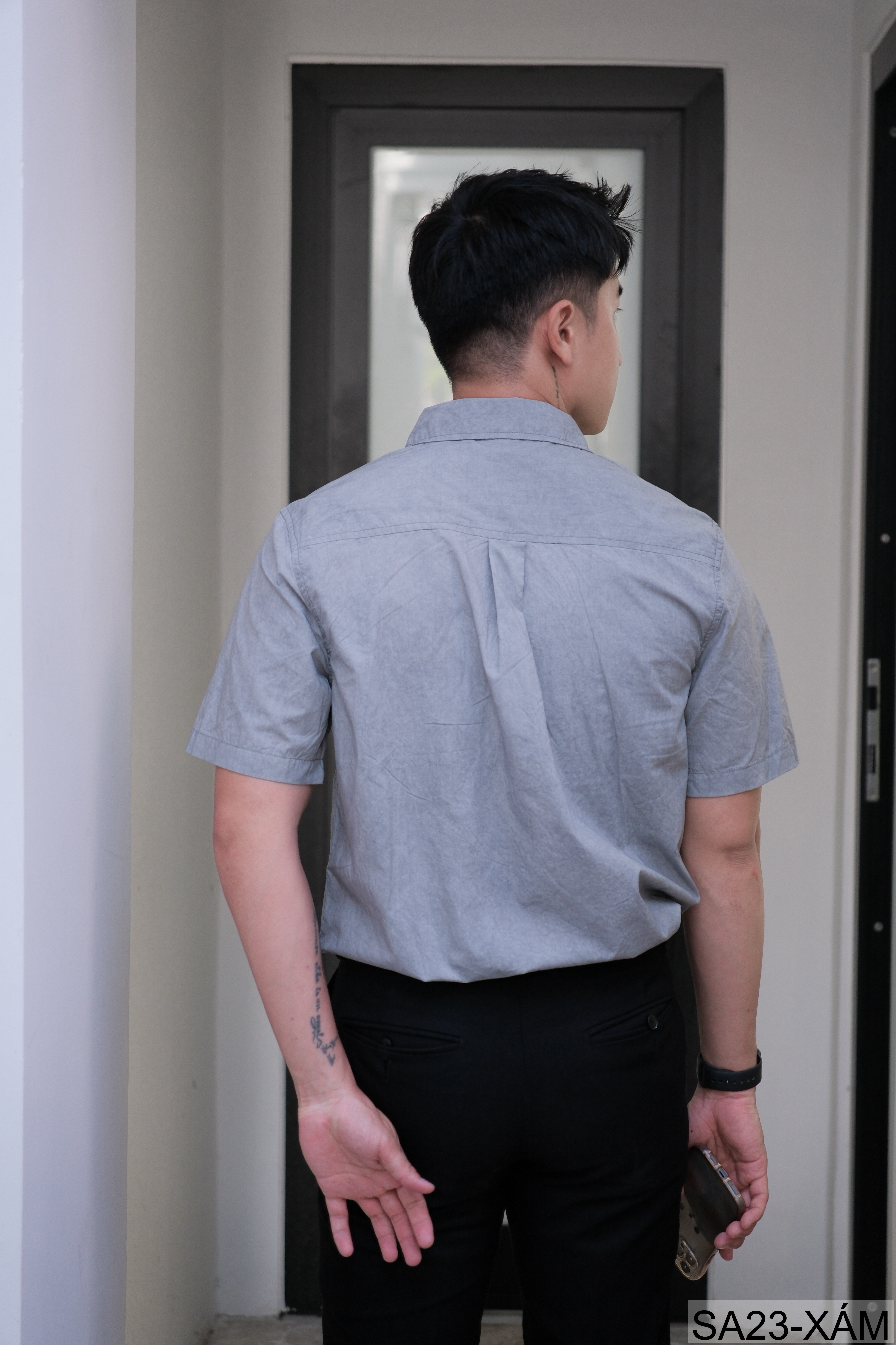 SA23 - Áo sơ mi nam tay ngắn cổ bẻ form rộng in chữ cá tính màu Khaki và Xám_thumbnail_4