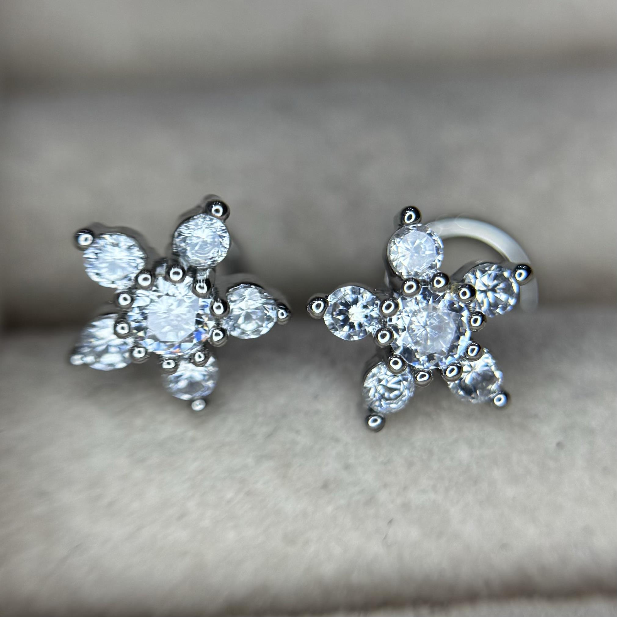 mũi C bông hoa kim cương năm cánh trắng to 