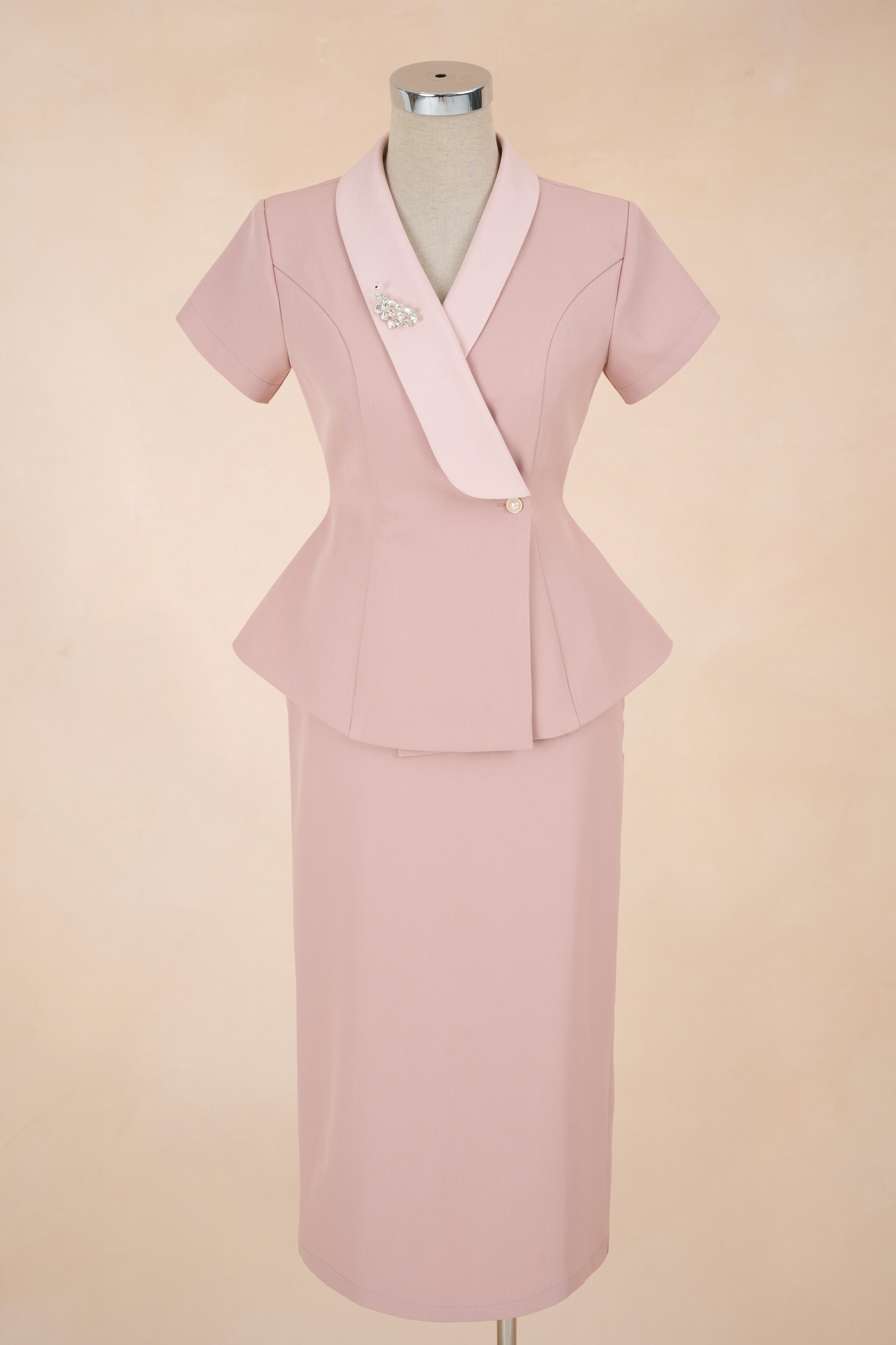 Áo PL Cổ Vest Tag Đá