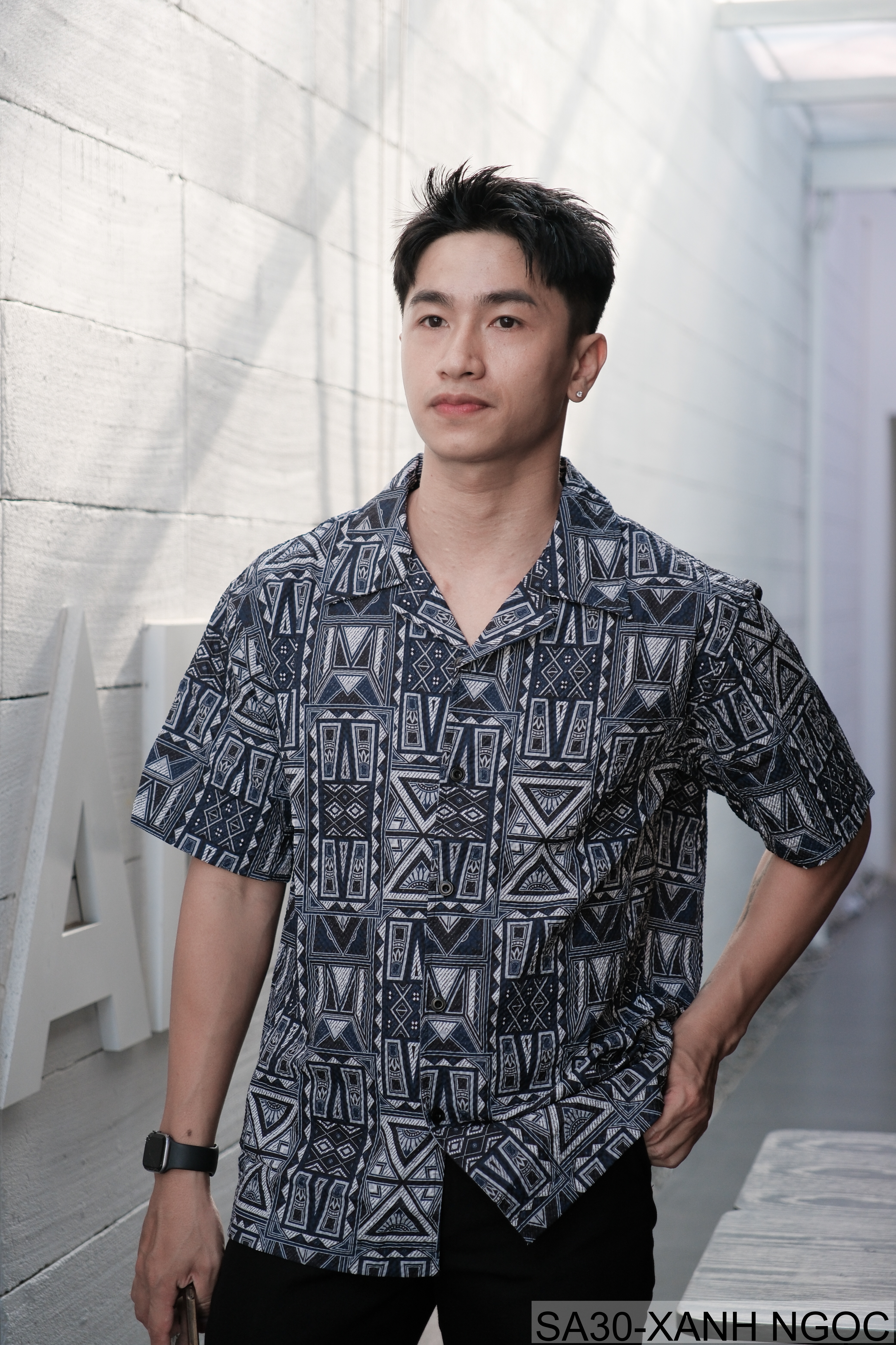 SA30 - Áo sơ mi nam ngắn tay in hoa kiểu Nhật, chất liệu polyester mềm mại, phong cách tươi tắn