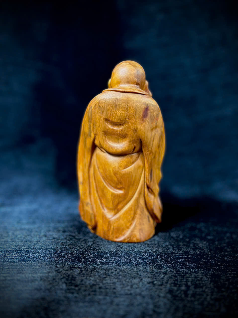 TƯỢNG PHẬT DI LẶC GỖ SƯA VƯỜN_thumbnail_4