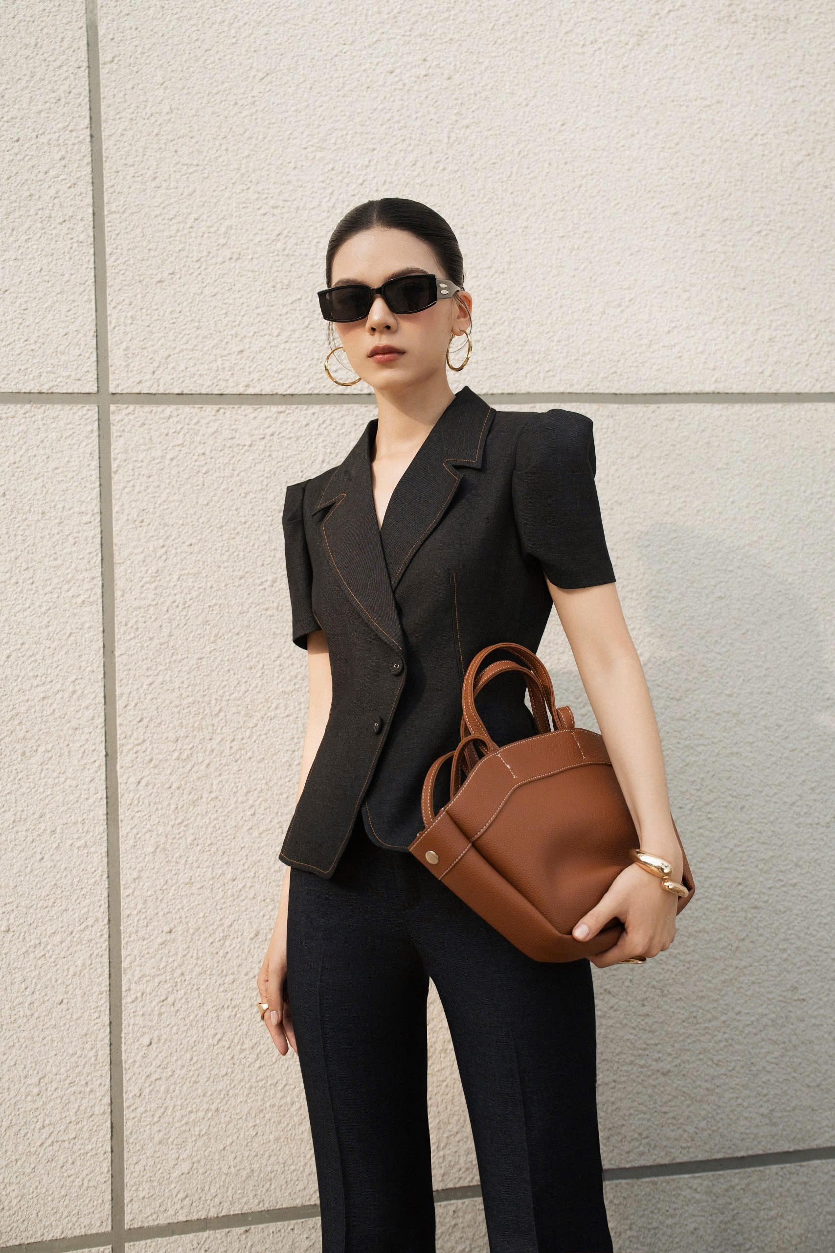 A177  - Áo kiểu dáng lửng tay bồng denim