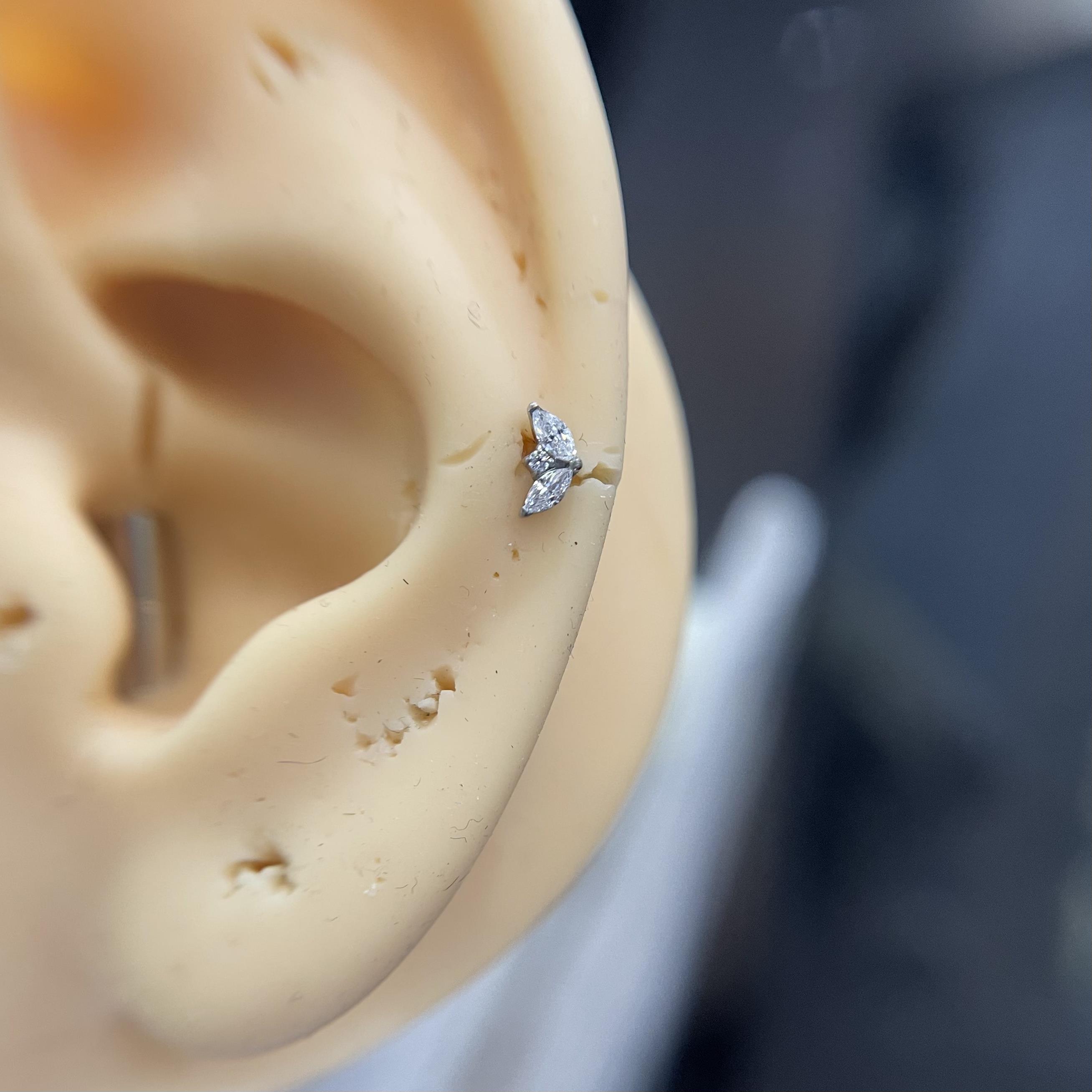 Khuyên kiểu titan 2 lá nhỏ_thumbnail_2