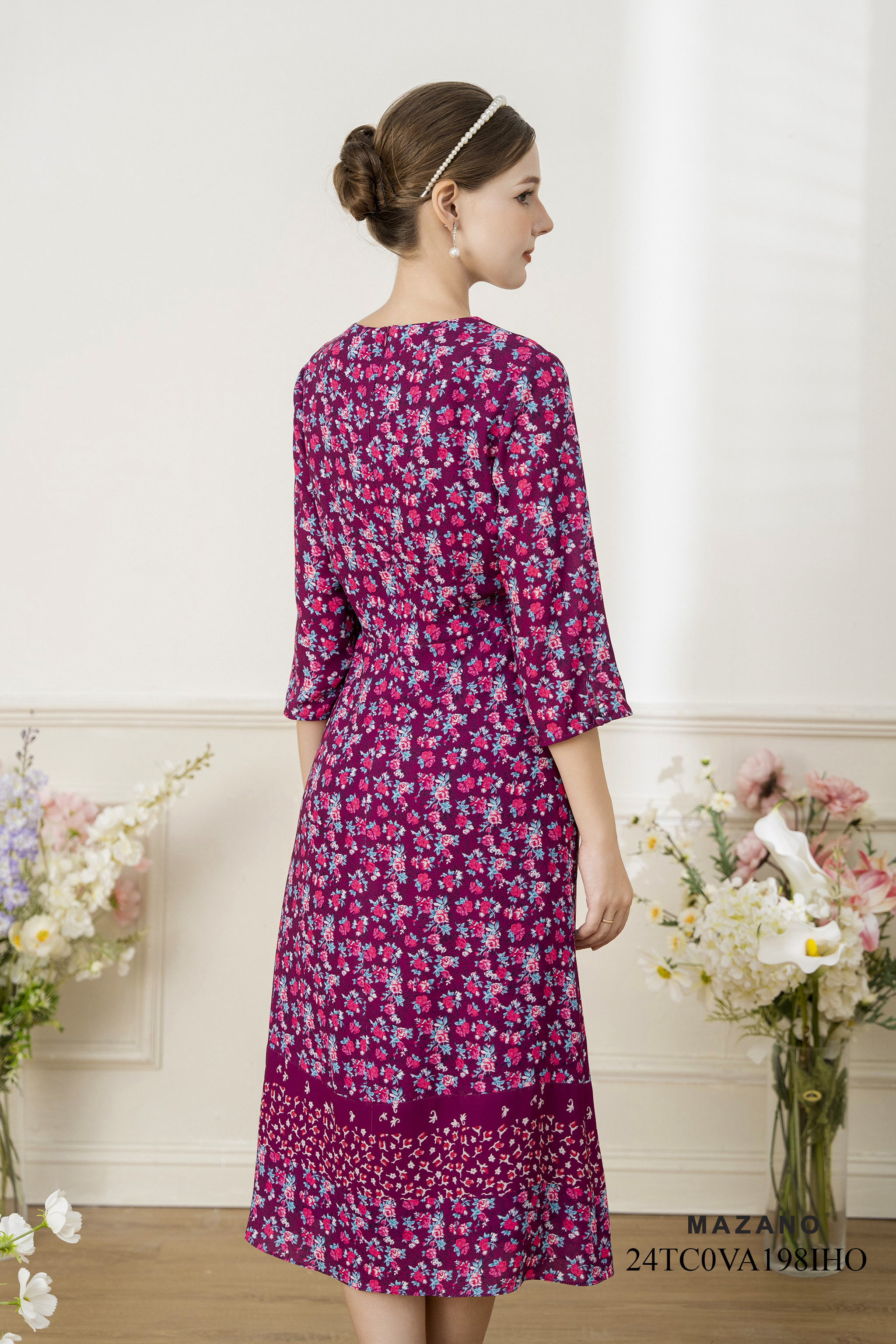 Váy Đầm Ôm Vải chiffon dày Hoạ tiết hoa nhí cách điệu trang trí gấu Cổ tròn Tay lỡ Dài đến bắp chân_thumbnail_5