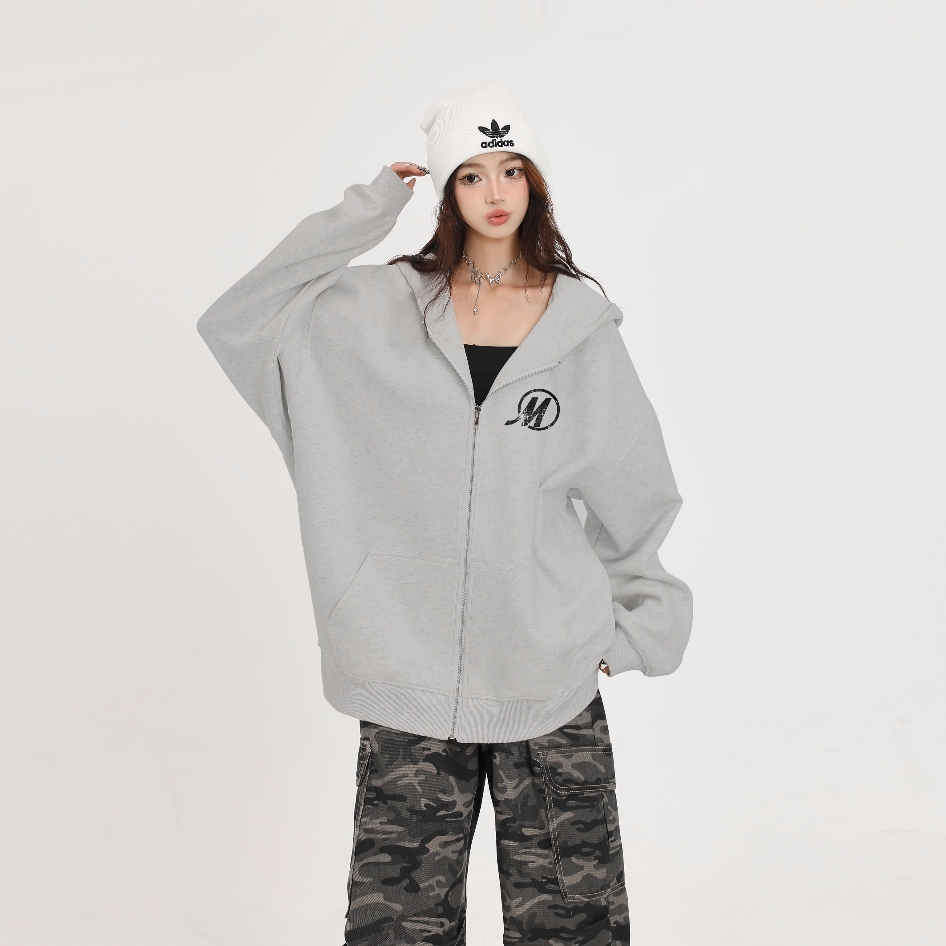 Áo hoodie zip local brand form rộng vải nỉ chân cua HZD1636 Miucho in typography_thumbnail_6
