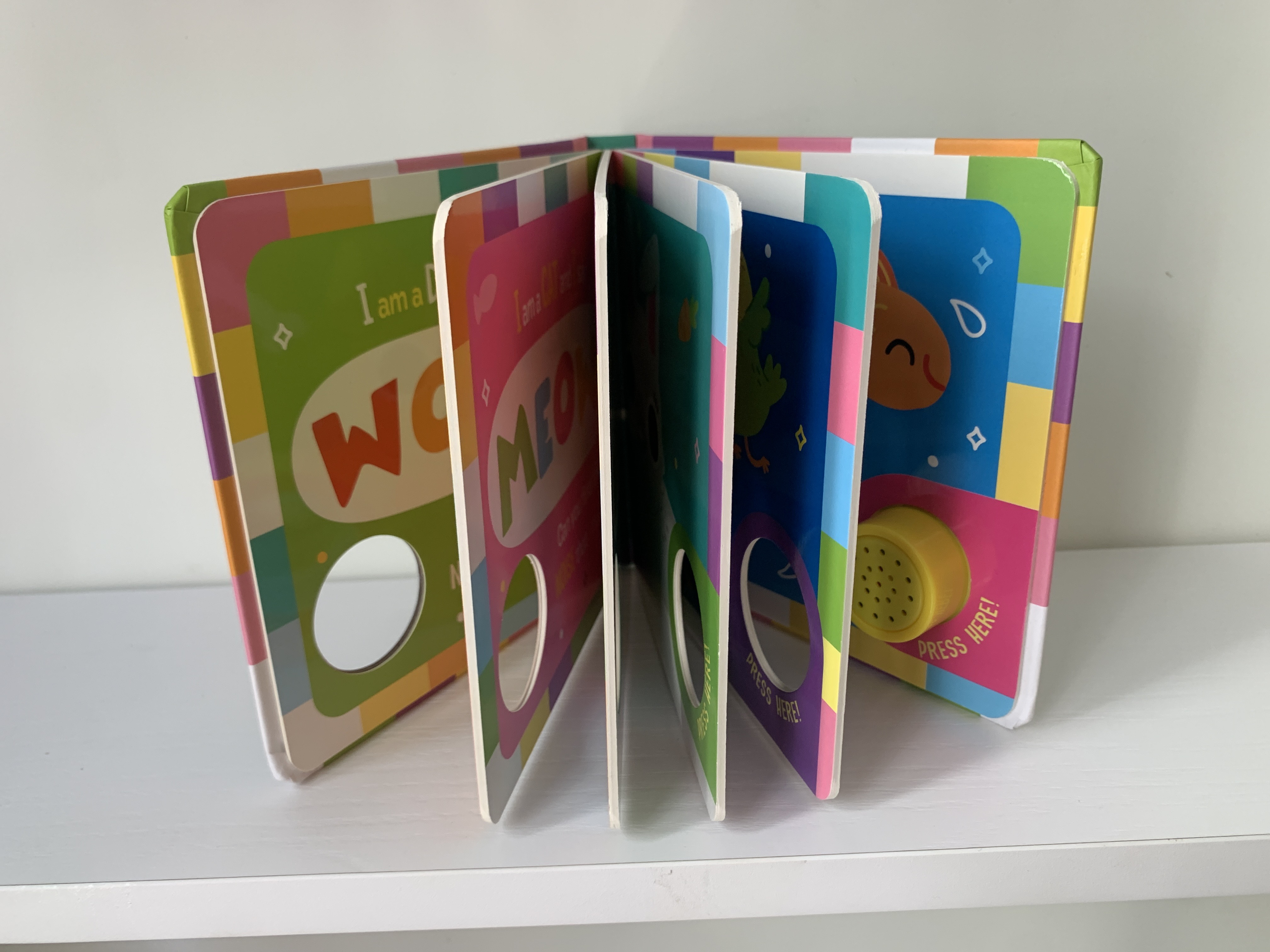 ROUND BUTTON SOUND BOOK - PETS_thumbnail_7