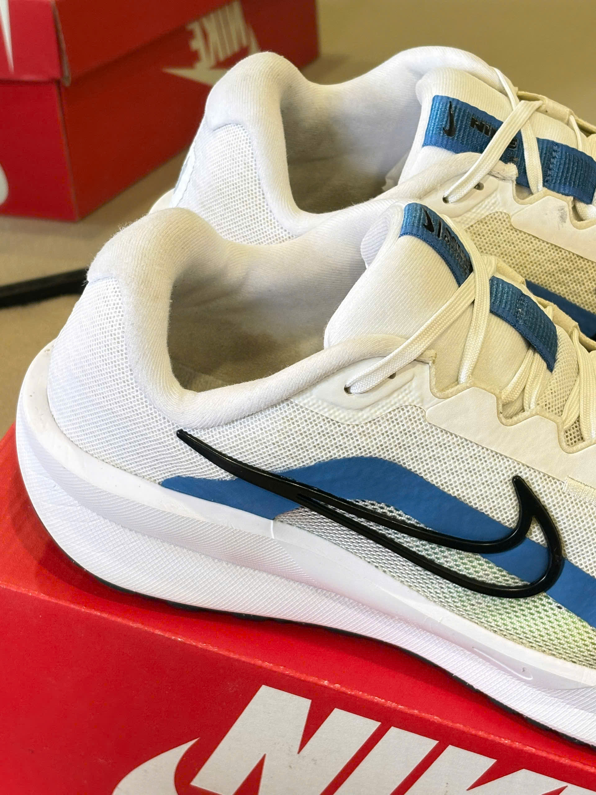 Nike Downshifter 13 Extra Wide ‘White Star Blue’ FJ1284-103_thumbnail_3