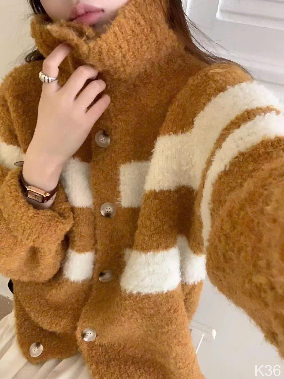 Áo len lông cổ bẻ - K36