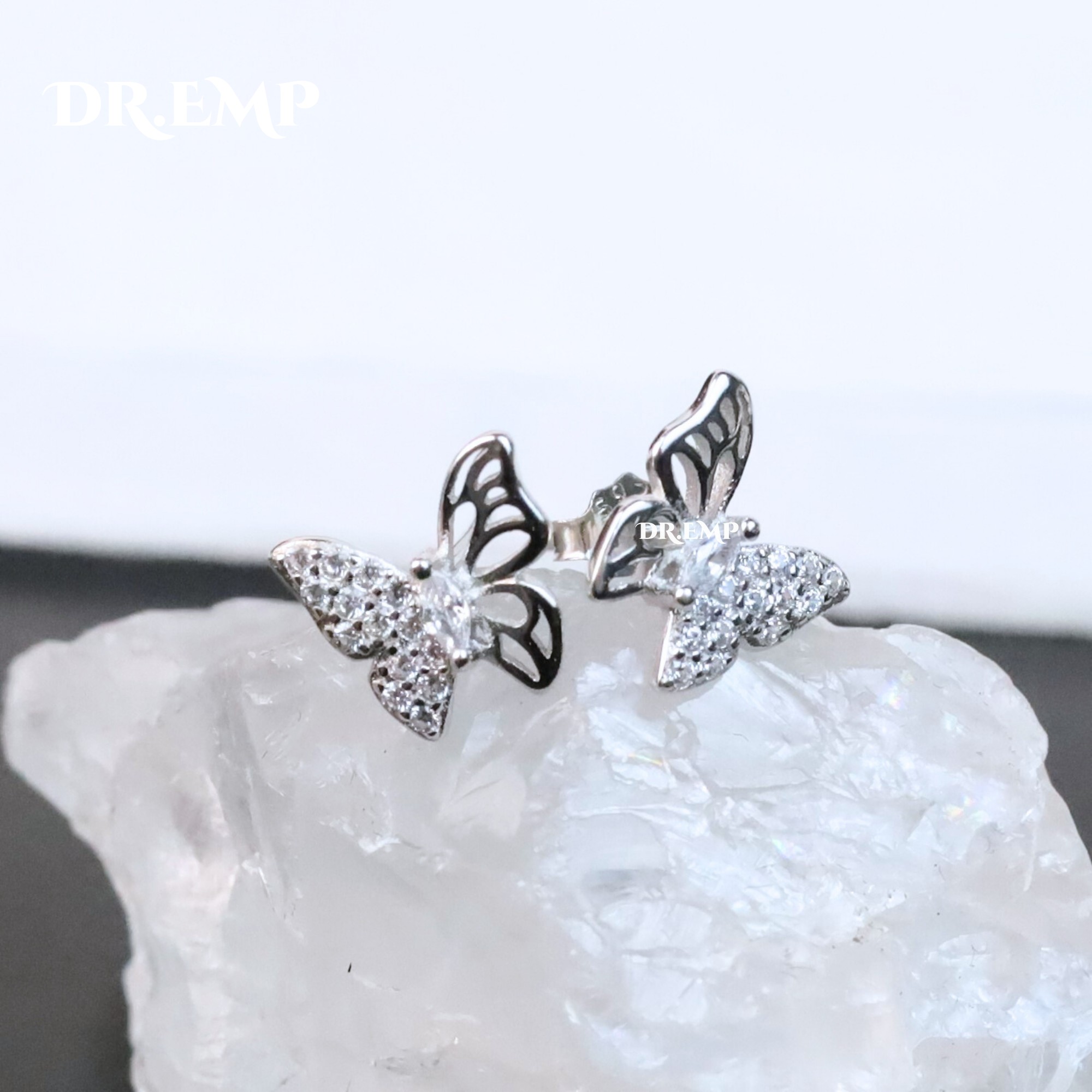 Khuyên kiểu bạc xi bạch kim bướm nửa đá_thumbnail_3