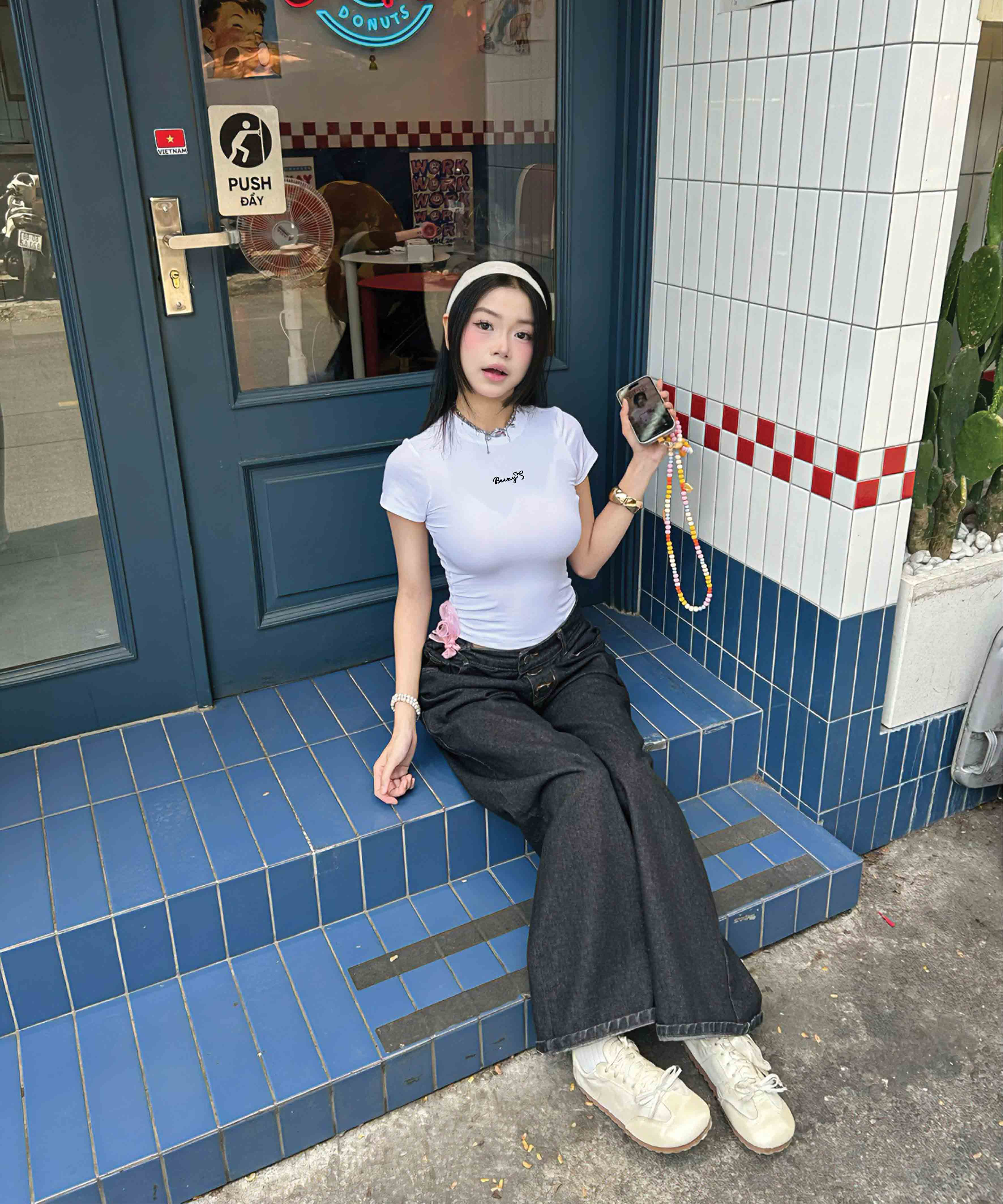 Áo baby tee ôm body local brand Beezy vải visco thoáng mát cổ tròn in basic 2681_thumbnail_2