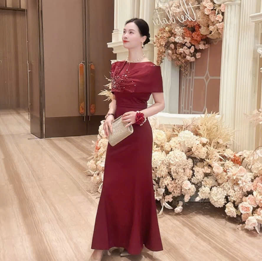 Đầm dự tiệc dạ hội đuôi cá kiểu nơ vai đính đá cao cấp_thumbnail_6