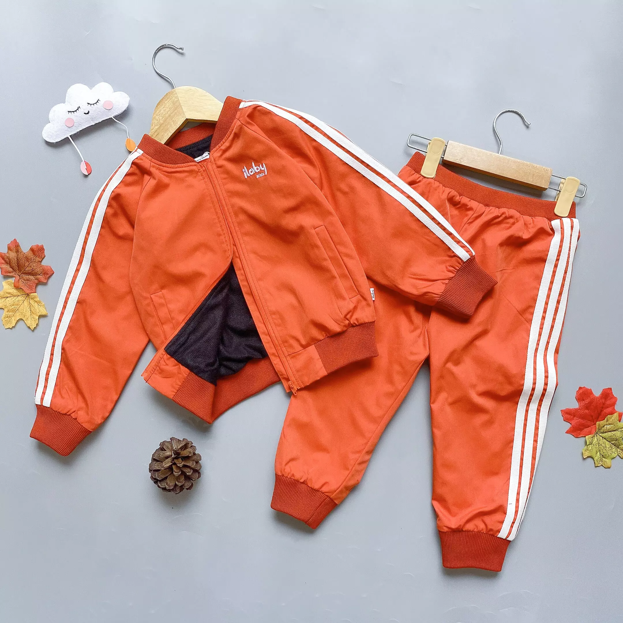 Bộ gió thể thao viền sọc_thumbnail_12