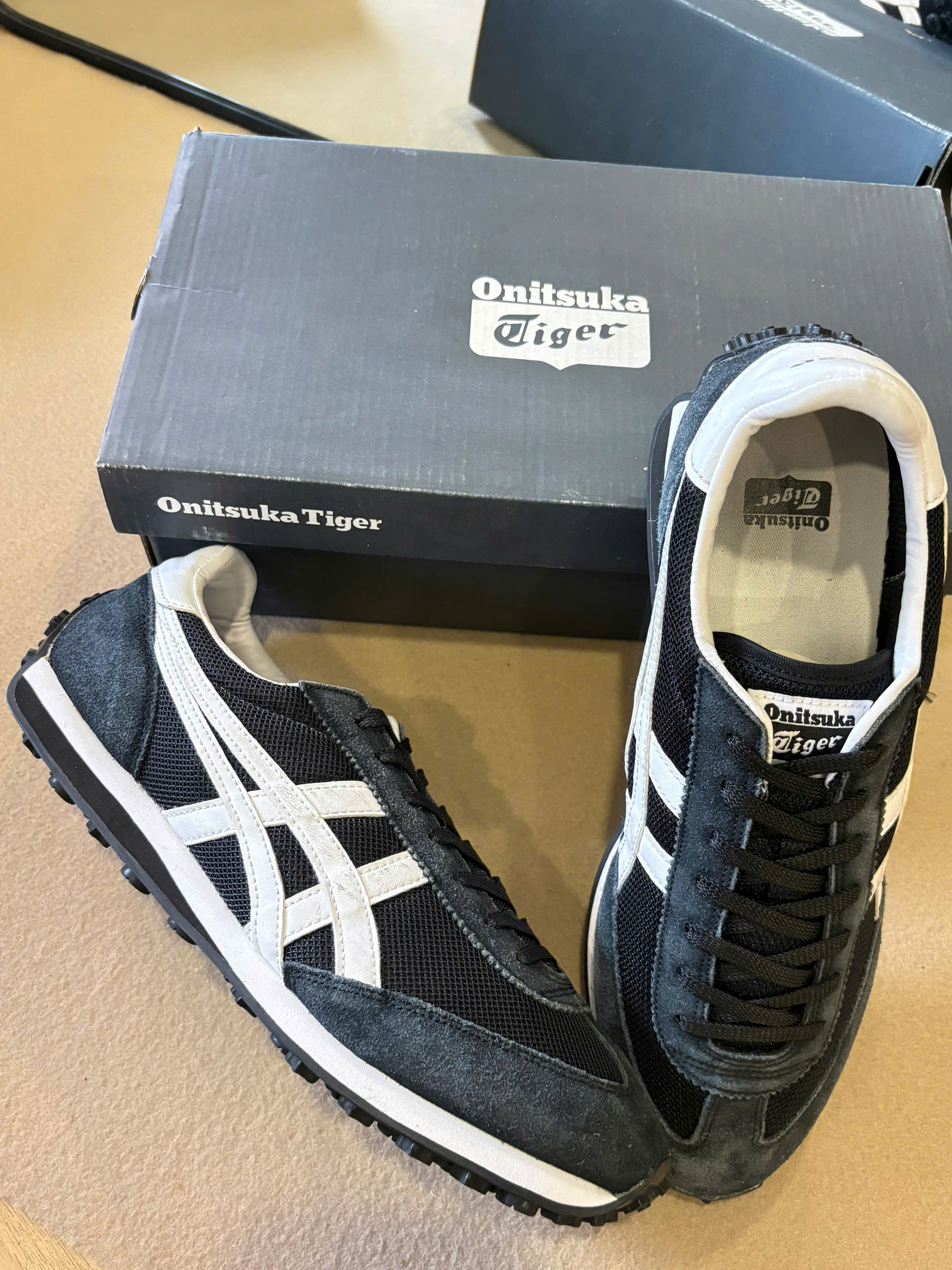 Onitsuka Tiger EDR 78 Heritage Sneaker D503N_thumbnail_4