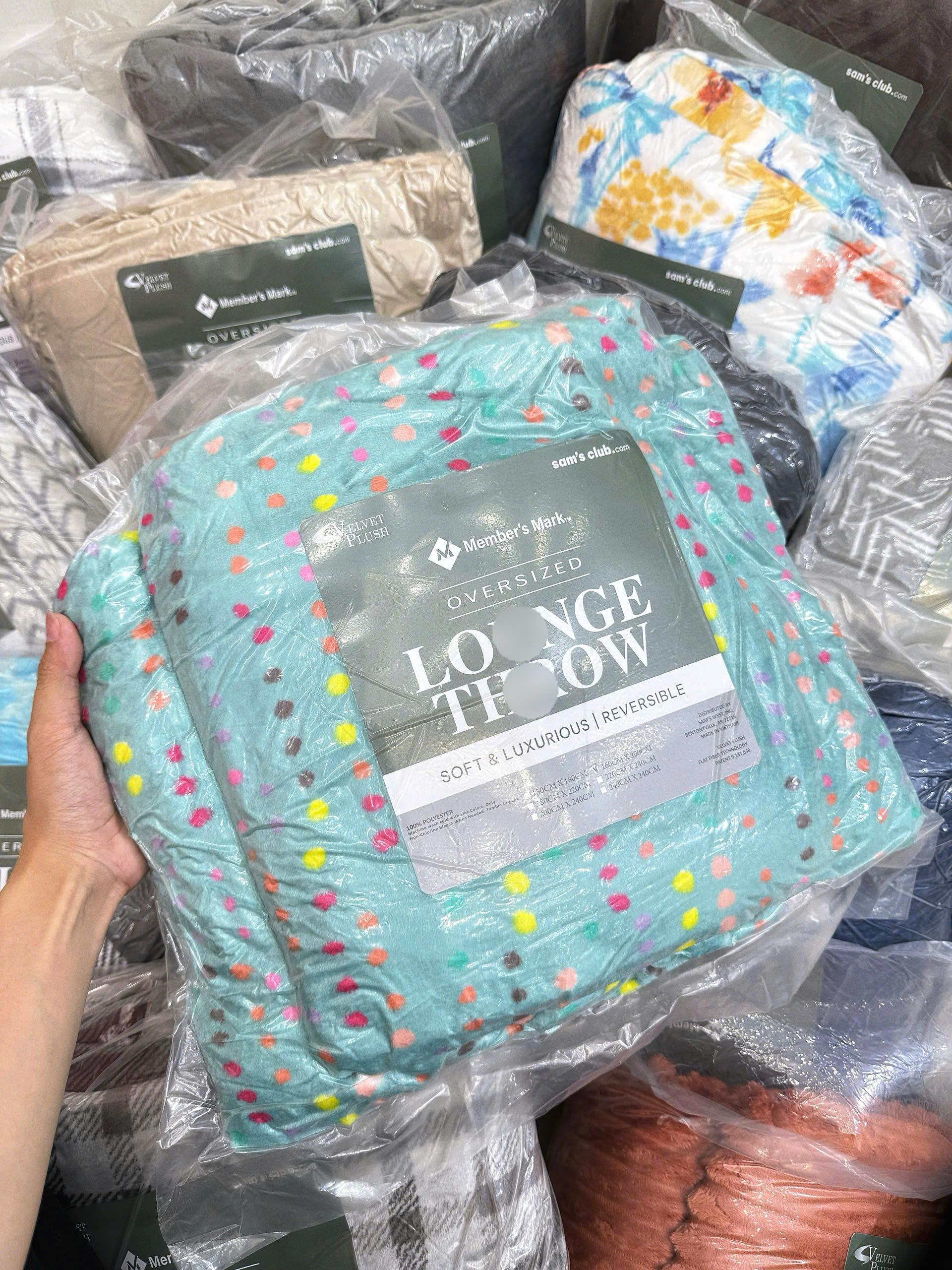 C106 CHĂN LÔNG (BÁN MÀU NGẪU NHIÊN)_thumbnail_3