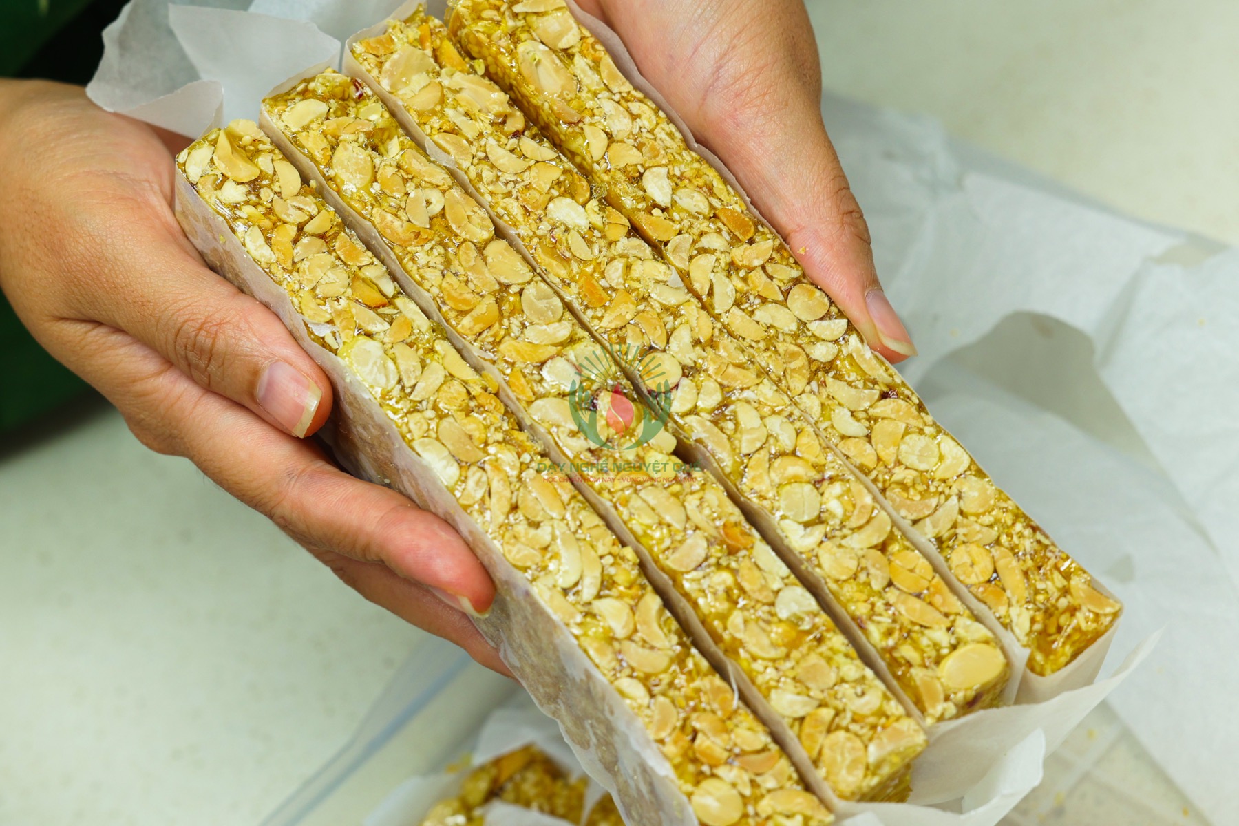 CÔNG THỨC KẸO LẠC THƠM BÙI