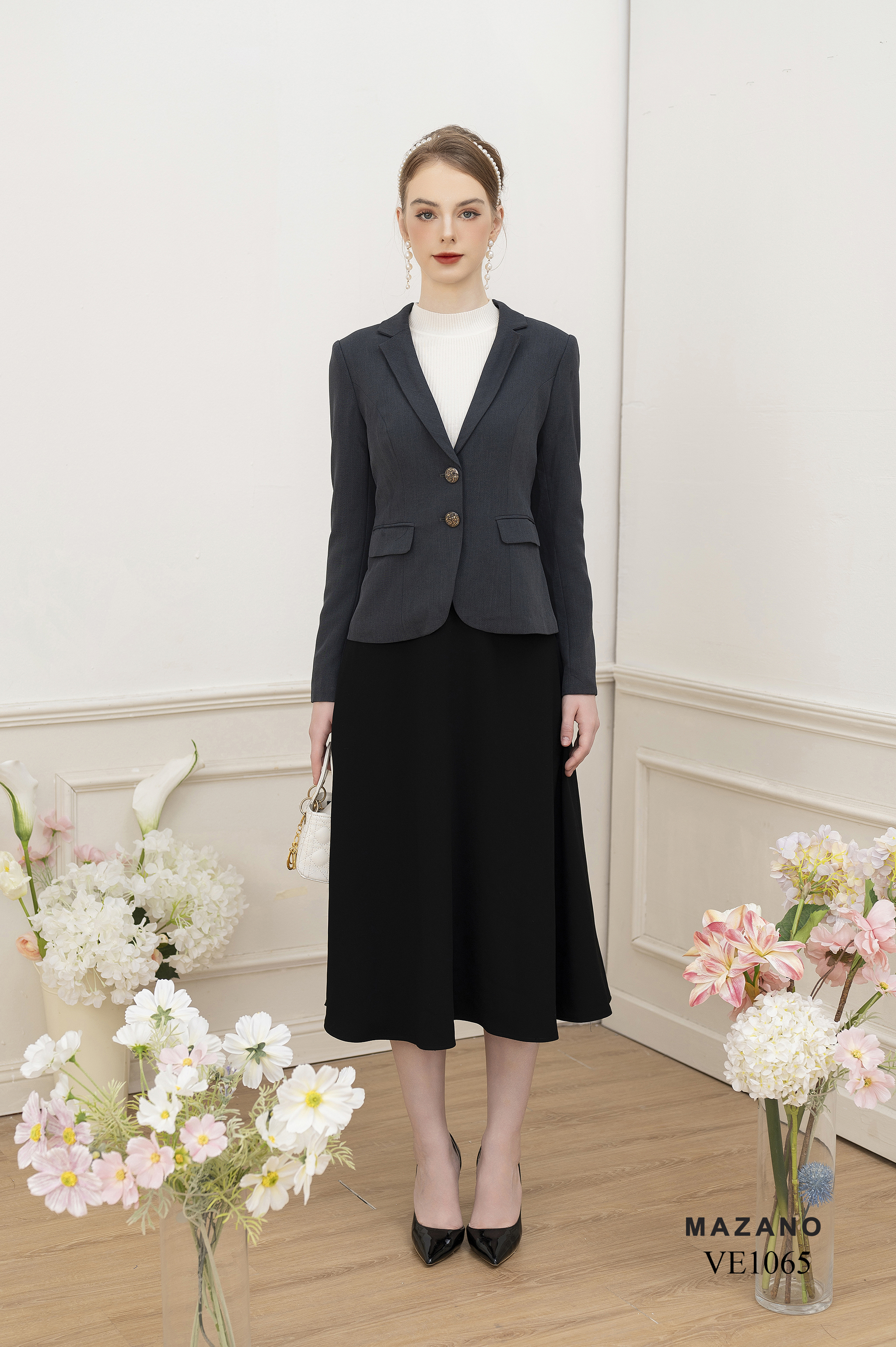 Áo Vest vải Tuytxi dày cổ V màu ghi đậm_thumbnail_2