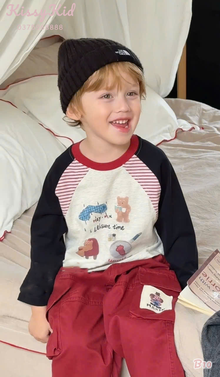 (B10) Áo thun tay đen hoạ tiết bé trai