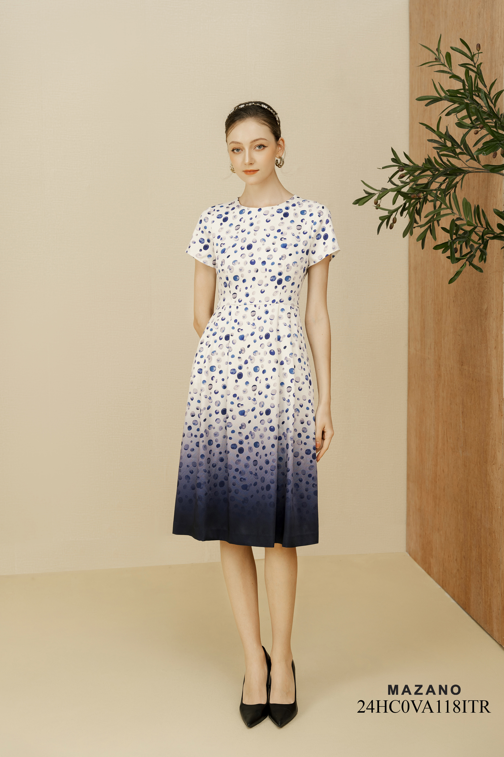 Váy Đầm Ôm Vải thô lụa Hoạ tiết chấm bi cách điệu in ombre Cổ tròn Tay ngắn Dài trên bắp chân_thumbnail_0