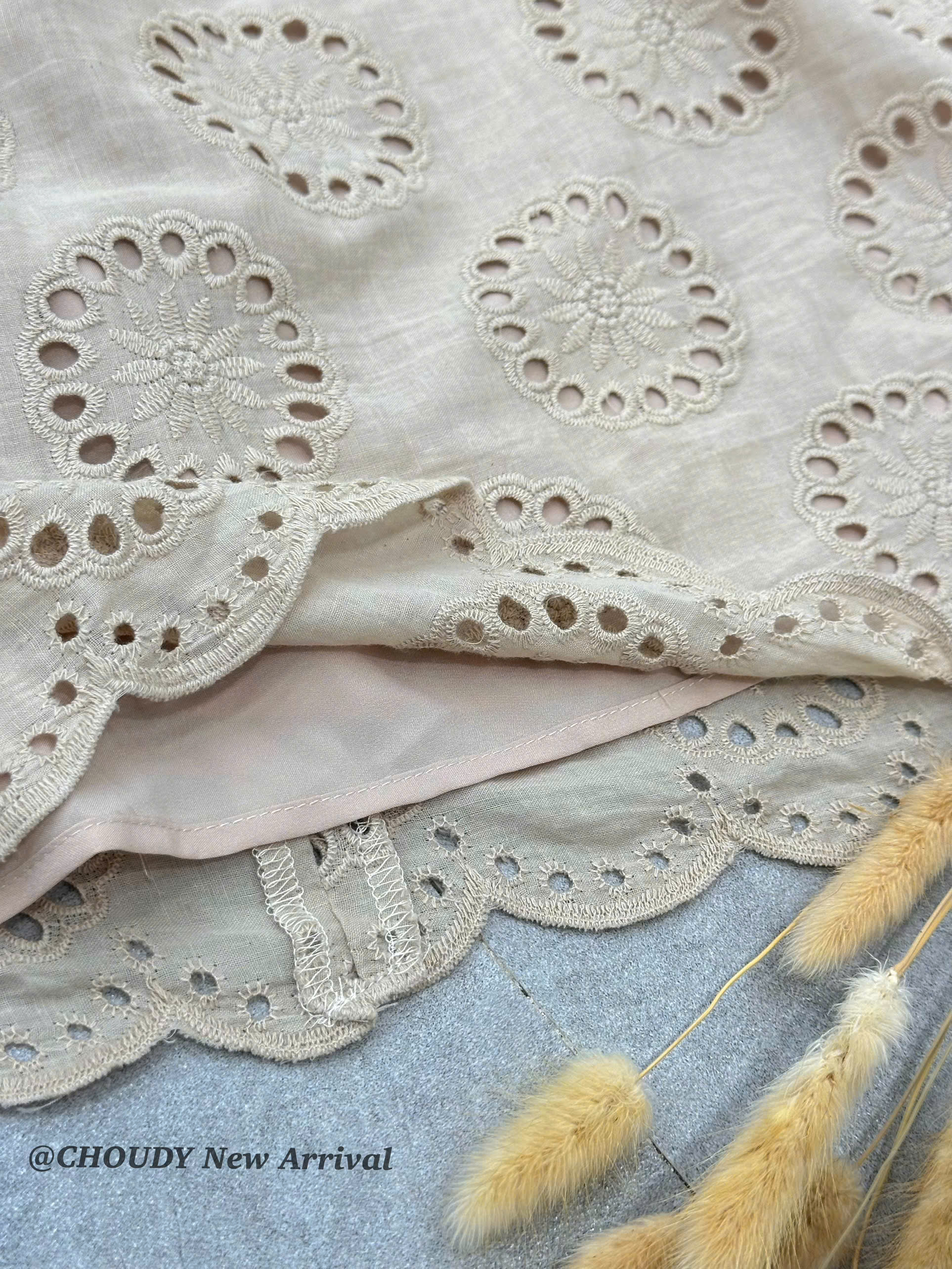 SALE D355 ĐẦM ĐỤC LỖ BE_thumbnail_3