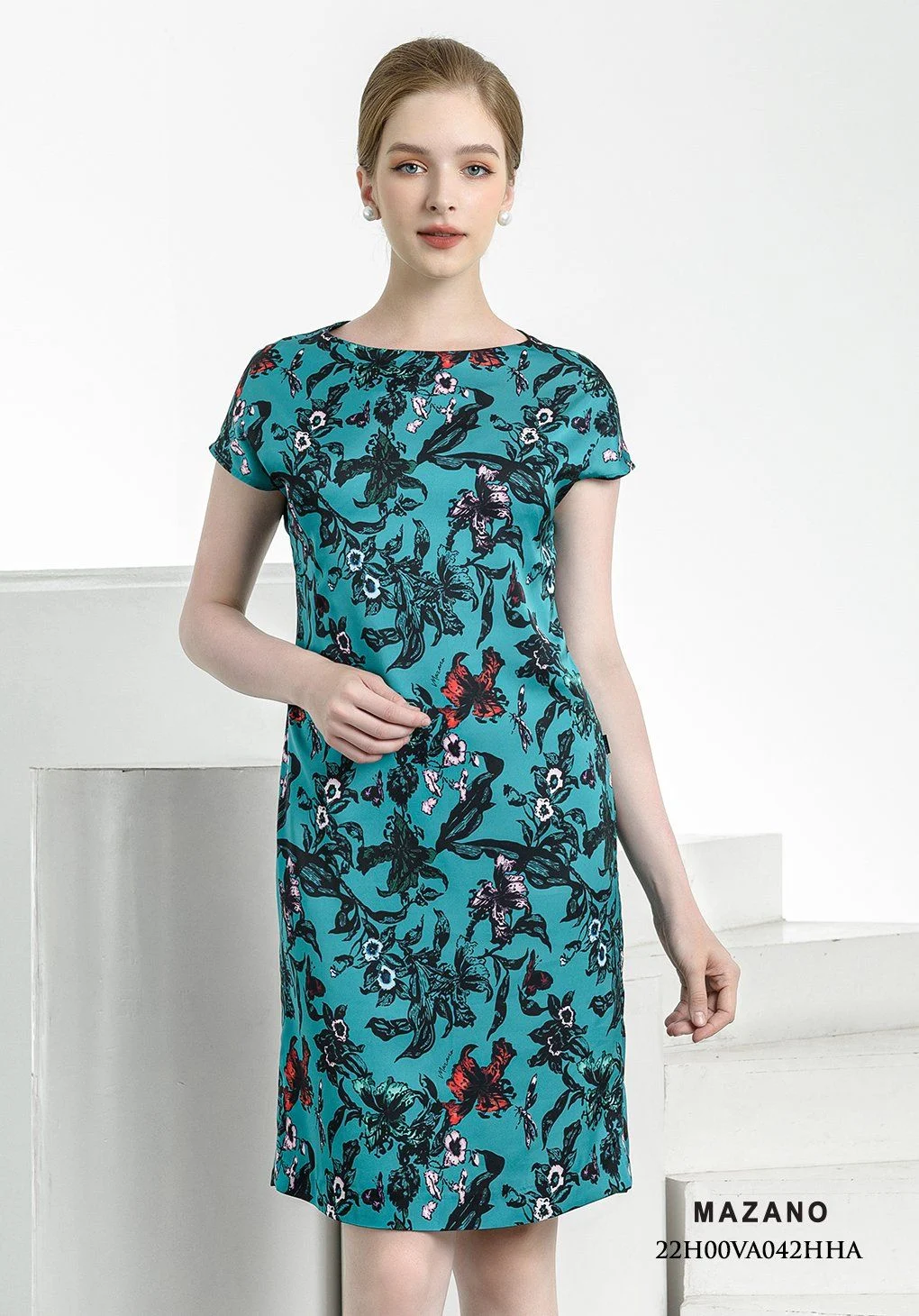 Đầm xanh suông họa tiết