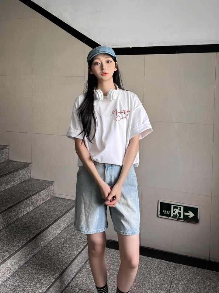 Áo thun nữ form rộng local brand ATD1538 Miucho vải cotton thoáng mát cổ tròn in basic_thumbnail_5