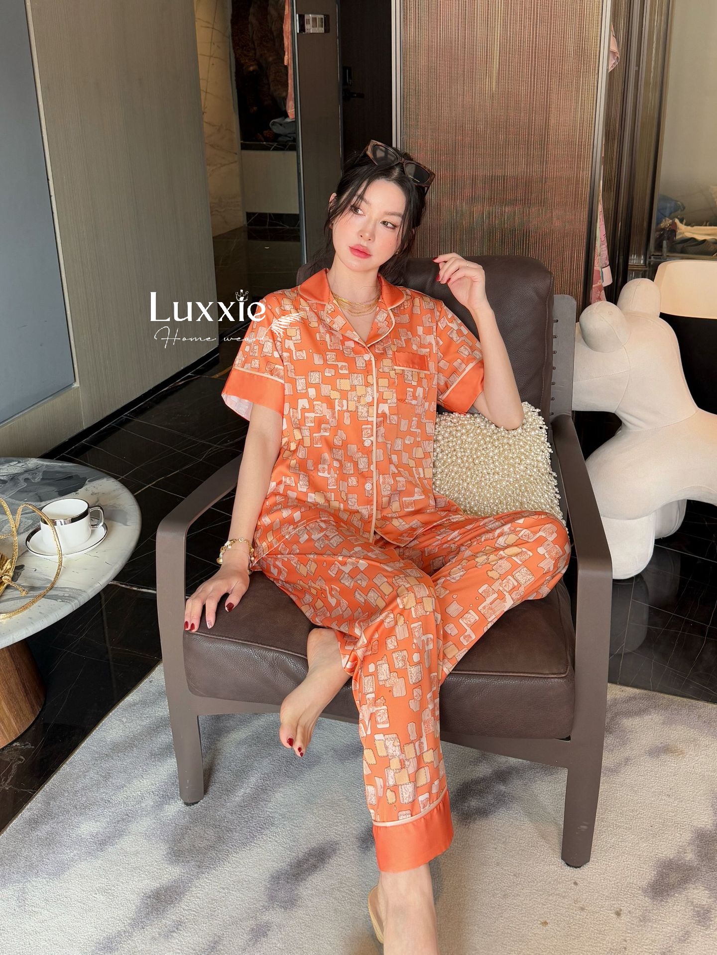 N127B Pijama lụa họa tiết hình khối cộc tay_thumbnail_5
