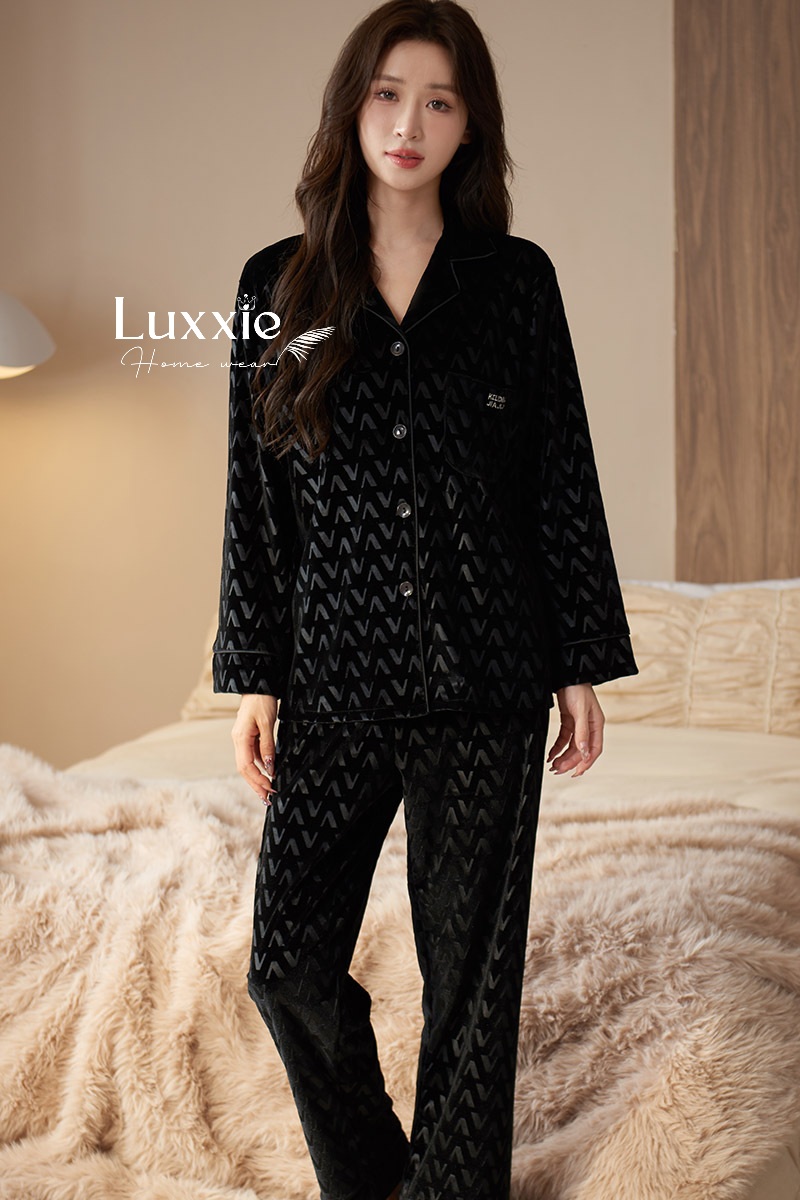 NHUNG30 Bộ ngủ nhung họa tiết chữ V_thumbnail_5