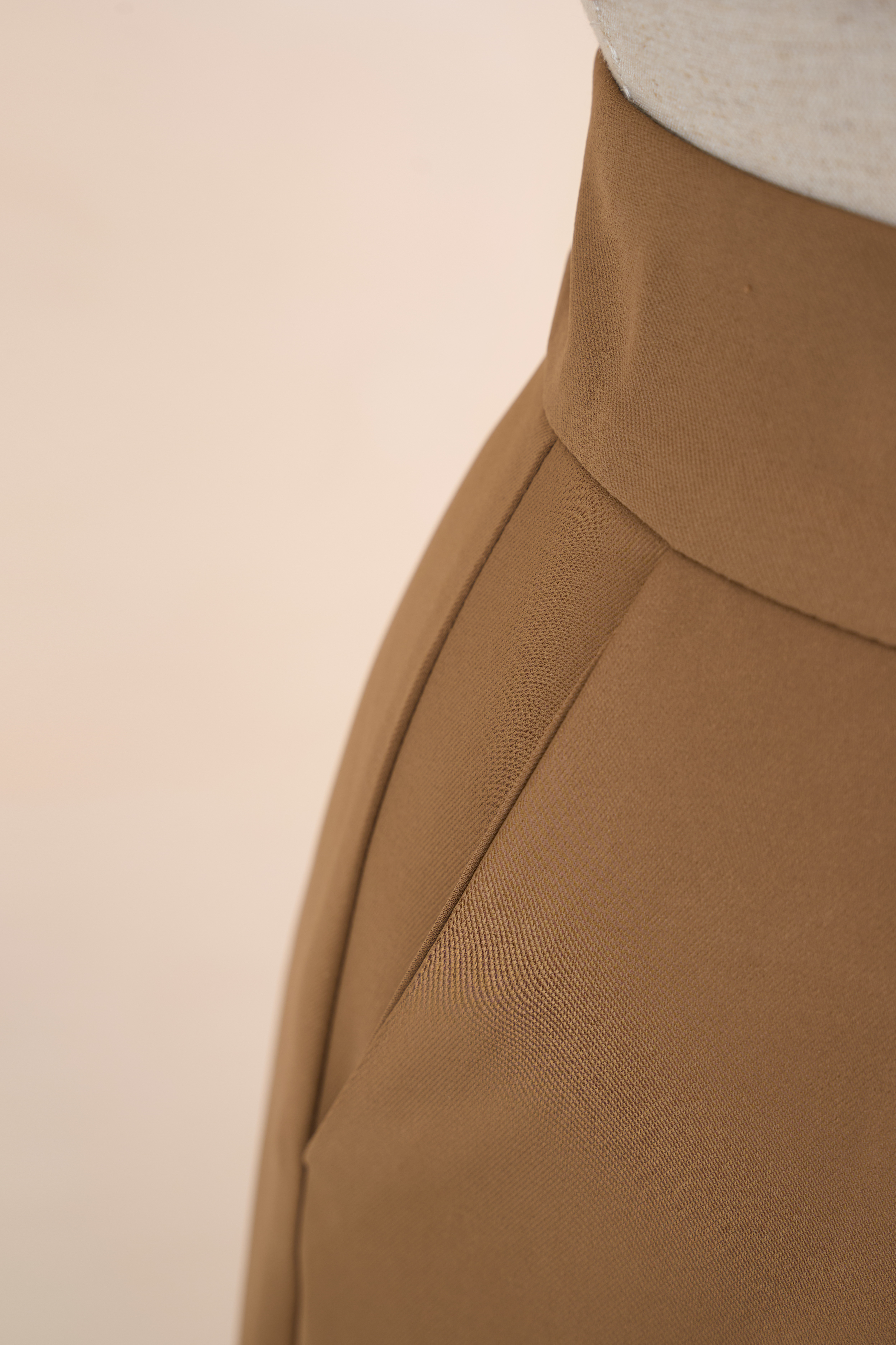 Quần Ống Đứng New