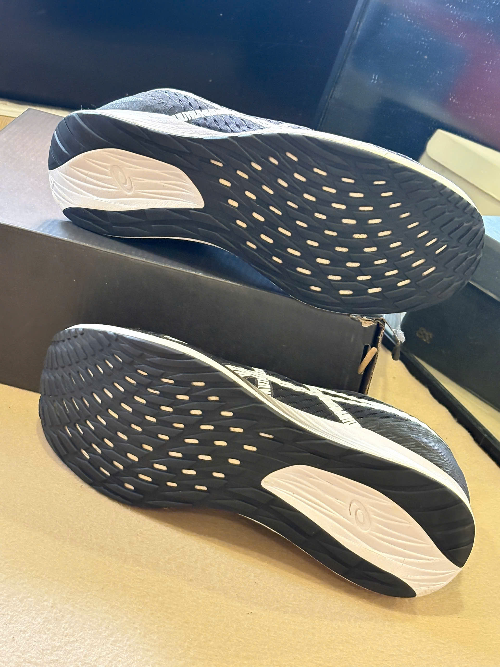 ASICS HYPER SPEED Racing Shoes 1011B394-001 - Black/White_thumbnail_6