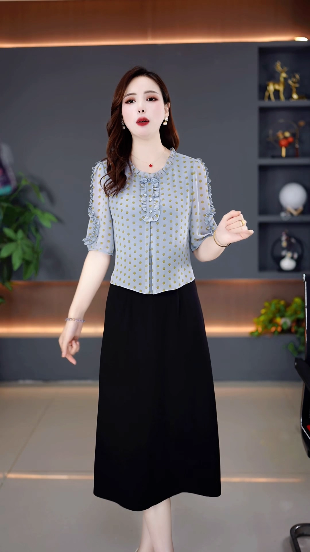 17402-Đầm voan bi xanh giả rời phối chân  váy suông đen ( voan, lót)_thumbnail_1