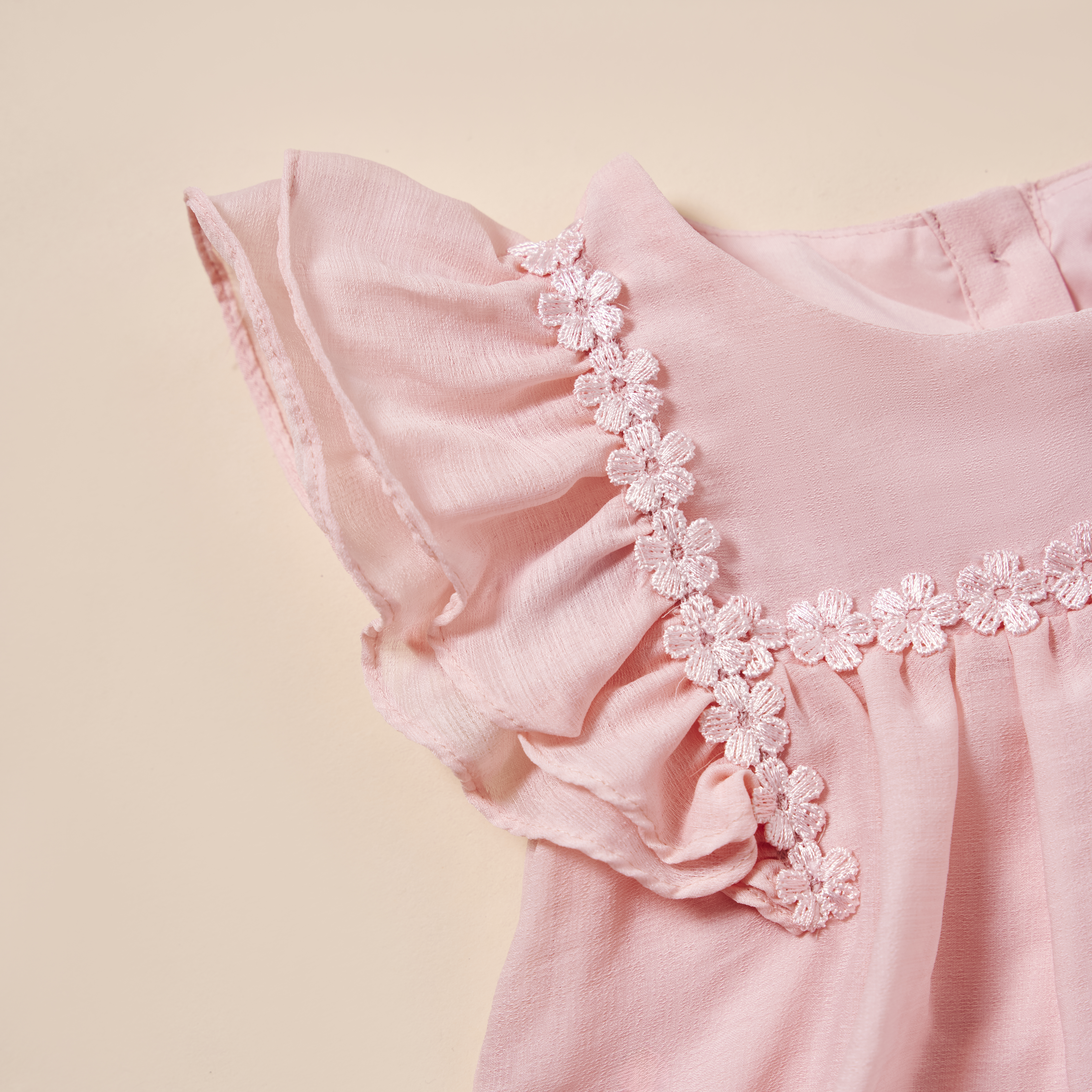 Áo cánh tiên đính ren hoa nổi_thumbnail_3