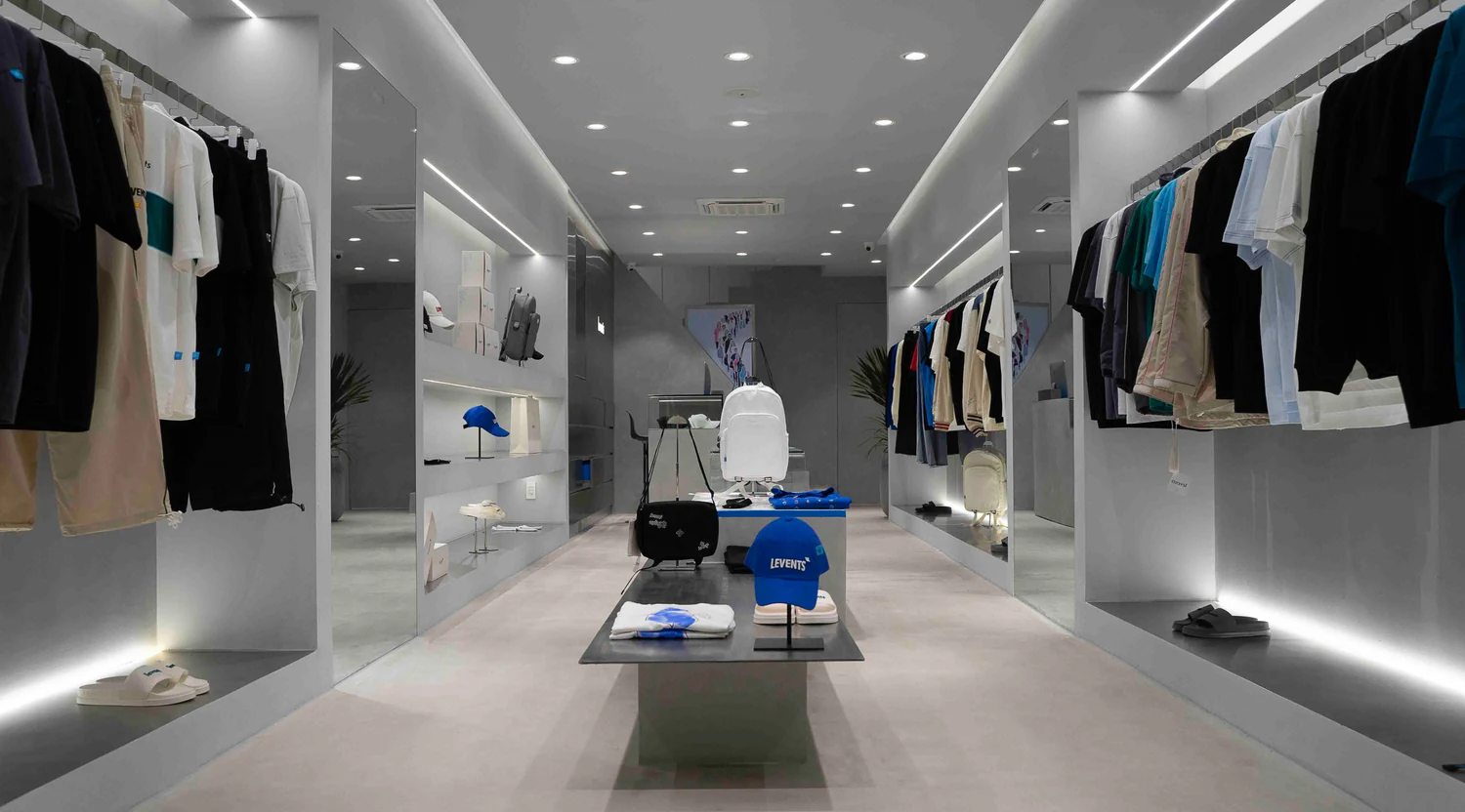 97M02533-scaled_69690e57-aa0c-4013-9574-05c121ab3f68